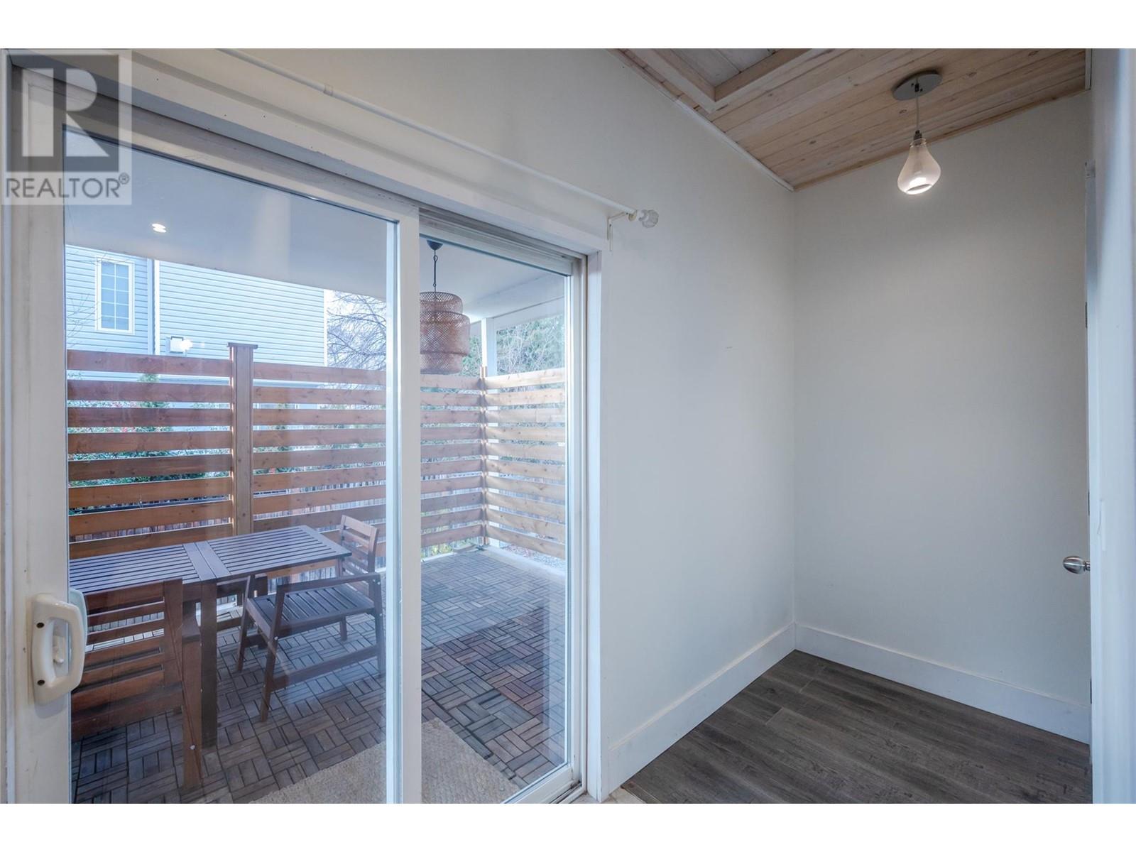 302 Scott Avenue, Penticton, British Columbia  V2A 2J8 - Photo 36 - 10338948
