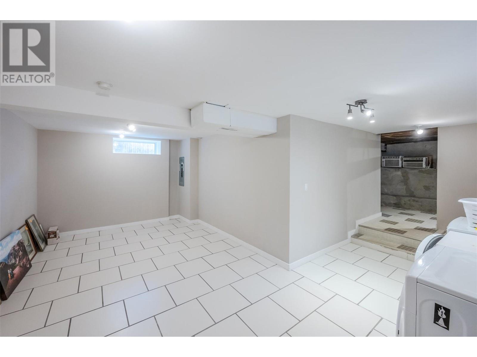 302 Scott Avenue, Penticton, British Columbia  V2A 2J8 - Photo 41 - 10338948