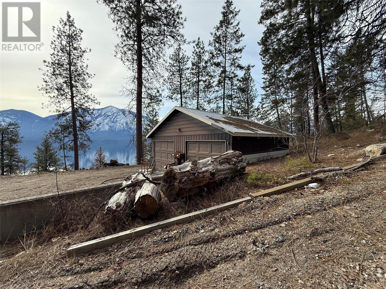 9779 3a Highway, Kuskanook, British Columbia  V0B 1A1 - Photo 13 - 10338425