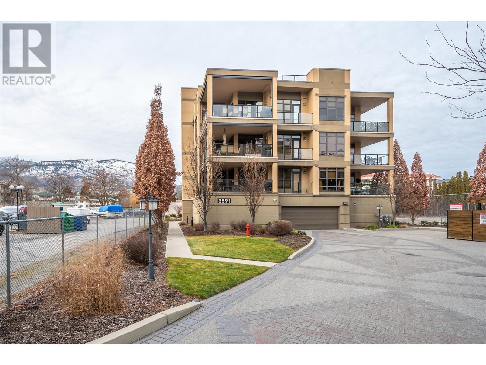 3591 Skaha Lake Road Unit# 204, Penticton, British Columbia  V2A 7K2 - Photo 1 - 10338971