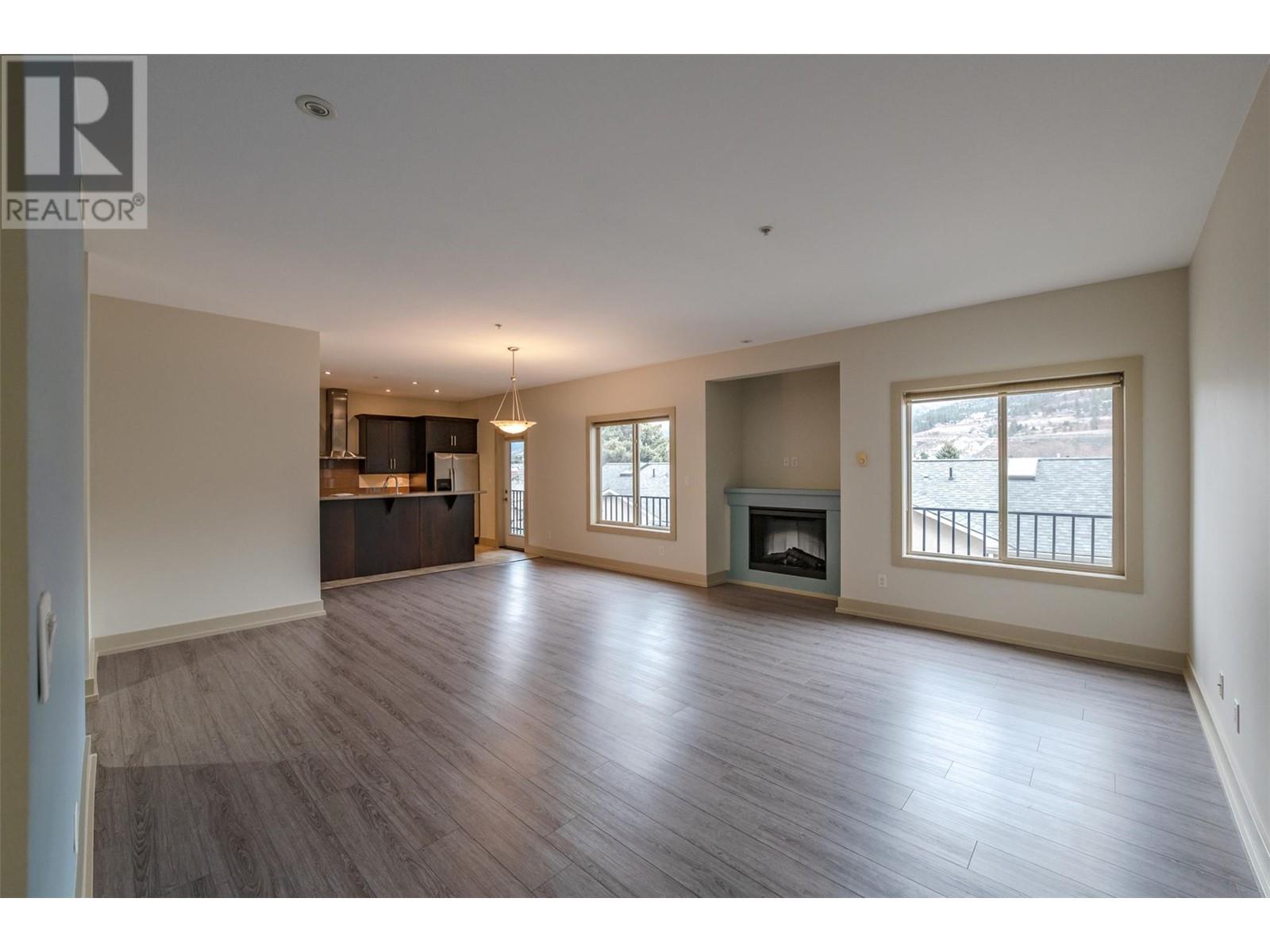 250 Waterford Avenue Unit# 210, Penticton, British Columbia  V2A 2T8 - Photo 5 - 10339135