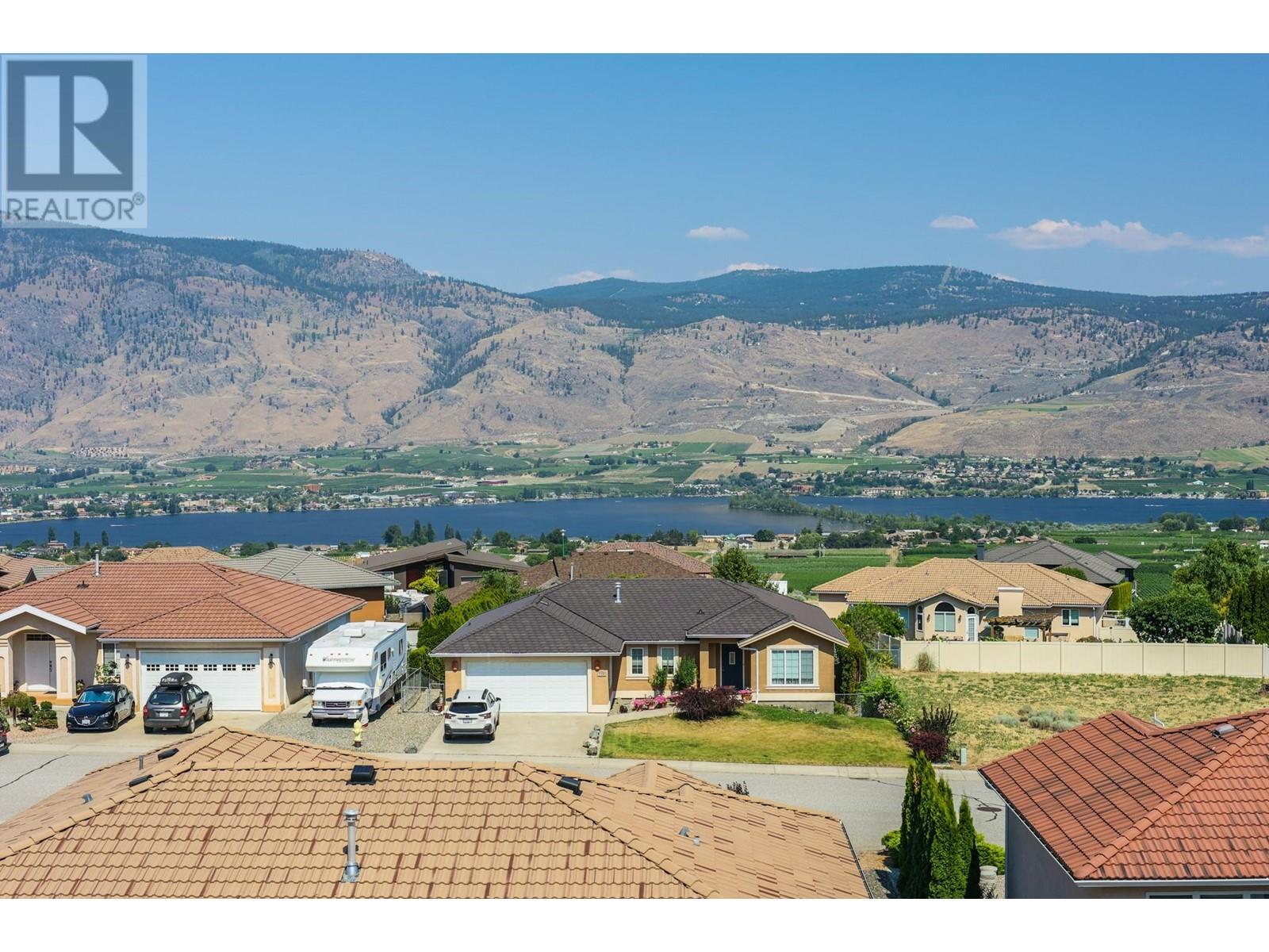 3631 Sawgrass Drive, Osoyoos, British Columbia  V0H 1V4 - Photo 2 - 10338924