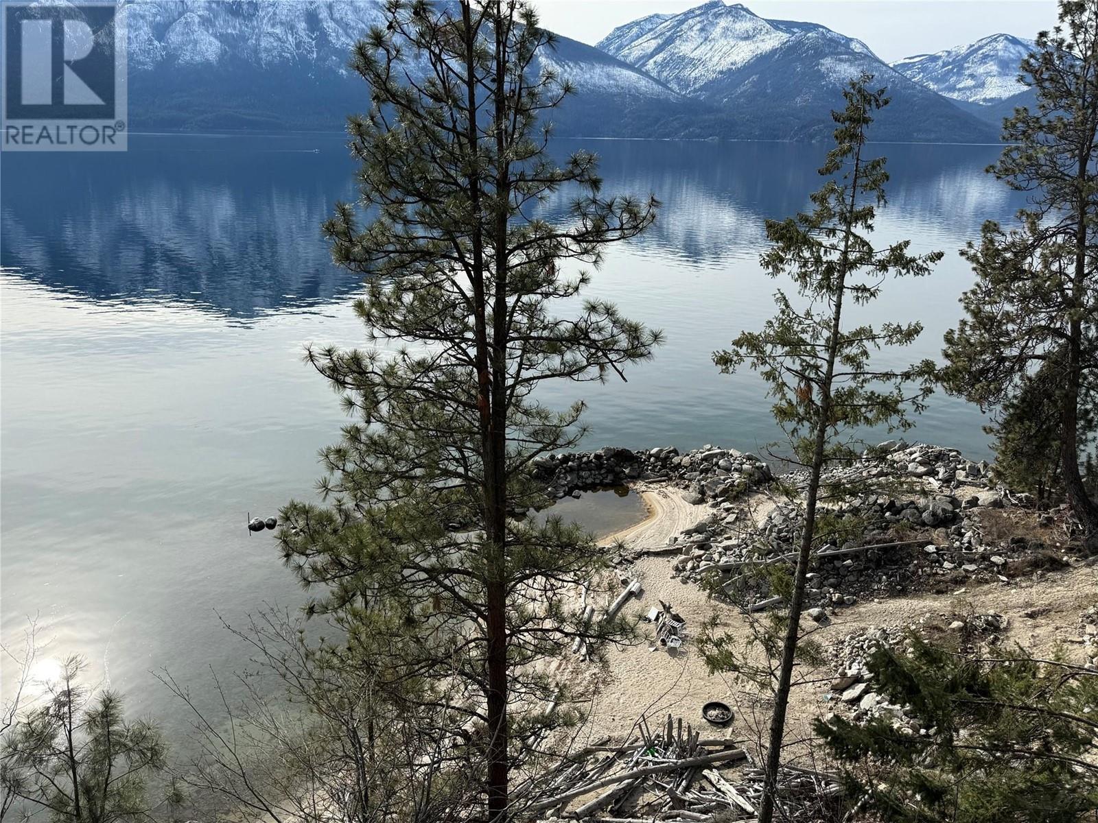 9703 3a Highway, Kuskanook, British Columbia  V0B 1A1 - Photo 10 - 10338461