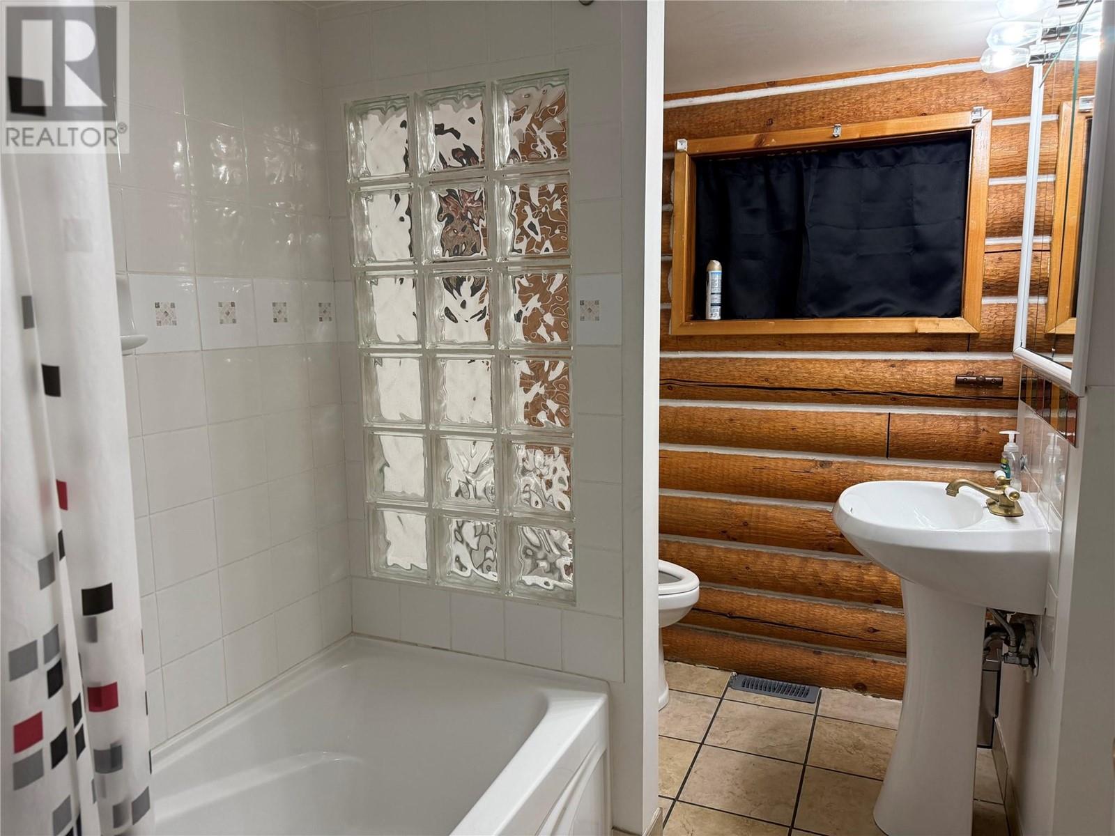 9703 3a Highway, Kuskanook, British Columbia  V0B 1A1 - Photo 19 - 10338461