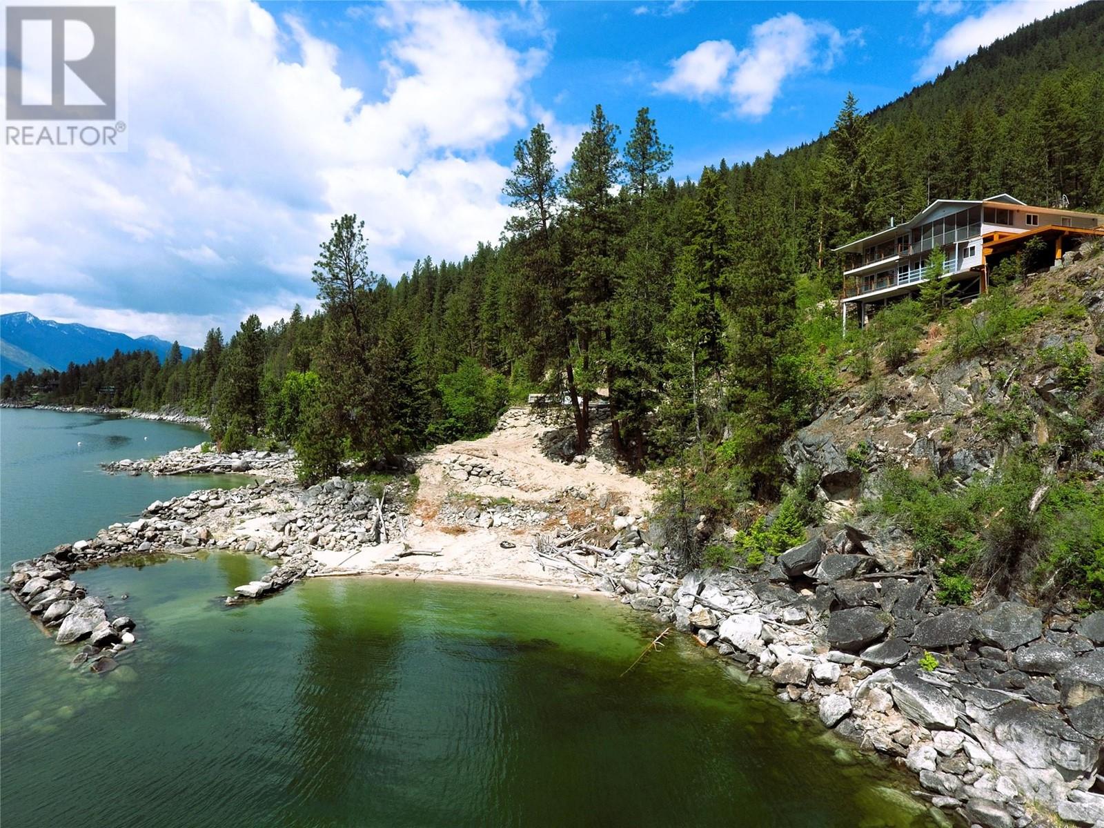 9703 3a Highway, Kuskanook, British Columbia  V0B 1A1 - Photo 32 - 10338461