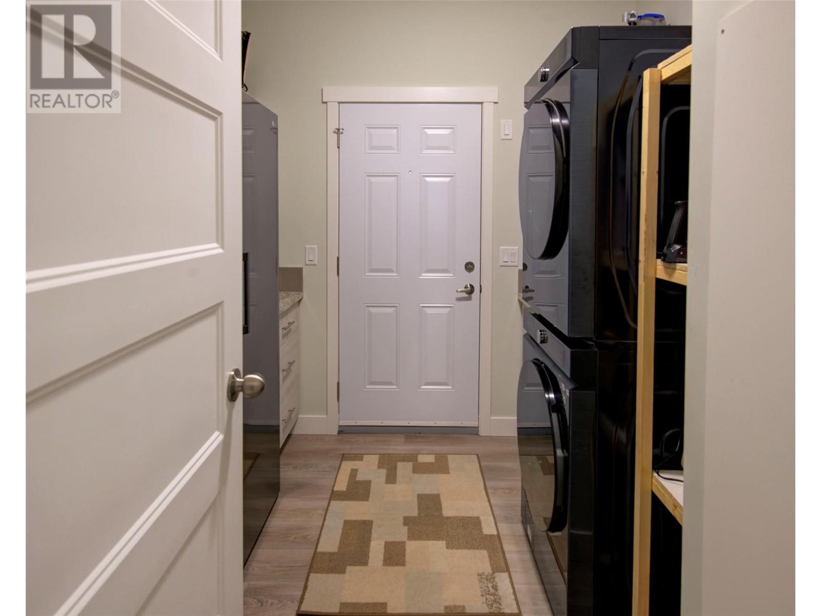 9468 Houghton Road, Vernon, British Columbia  V1H 2C9 - Photo 35 - 10339143