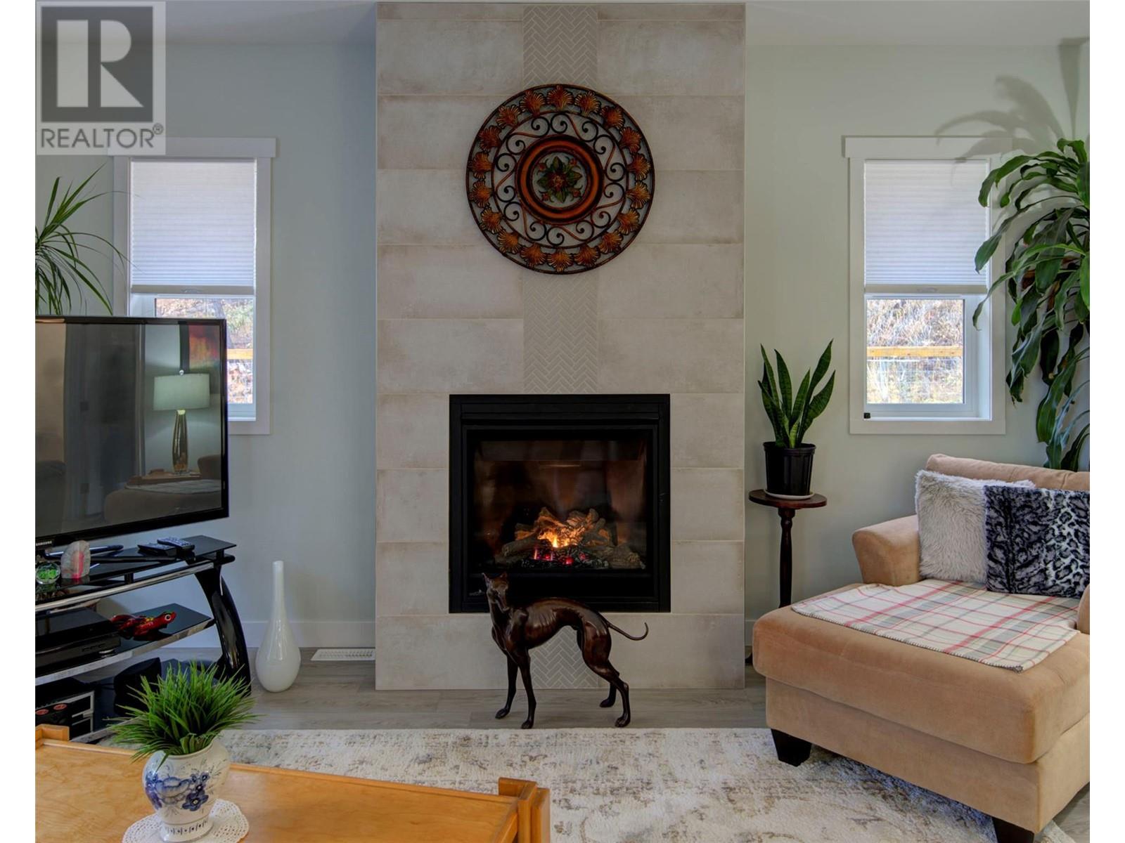 9468 Houghton Road, Vernon, British Columbia  V1H 2C9 - Photo 8 - 10339143