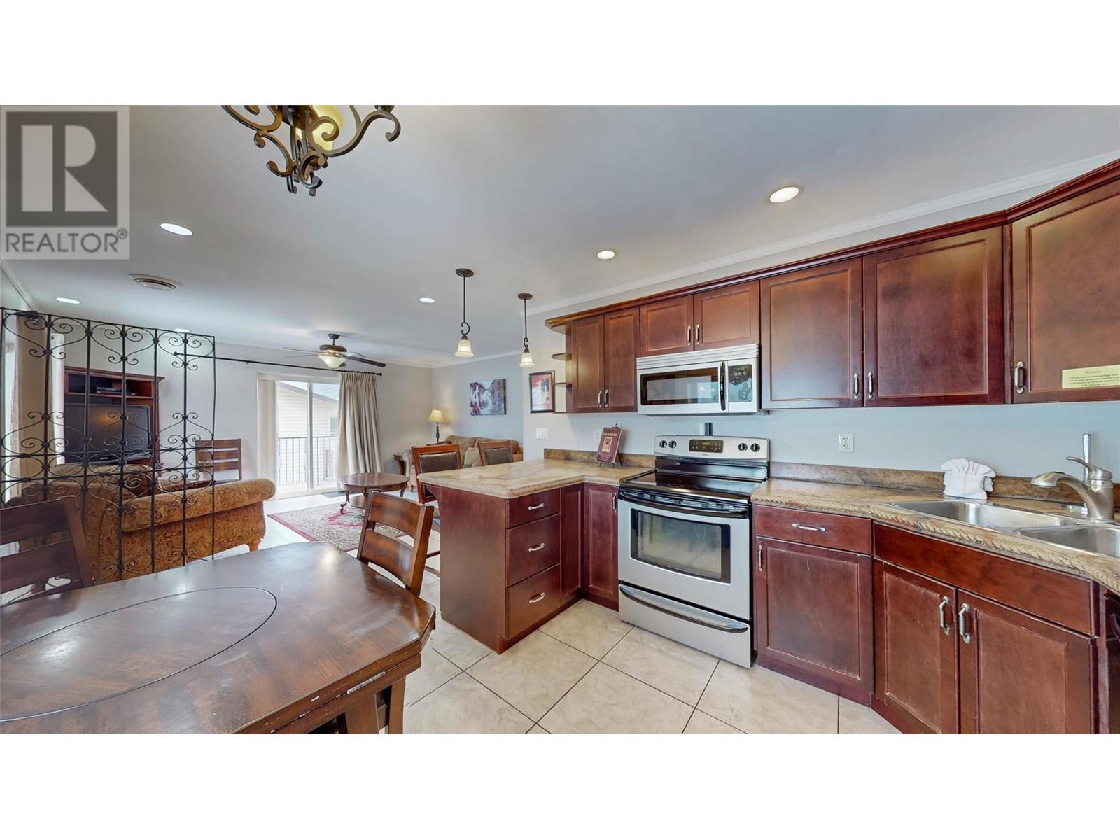 5815 Oleander (Sl 46) Drive Unit# 500, Osoyoos, British Columbia  V0H 1V1 - Photo 7 - 10339167