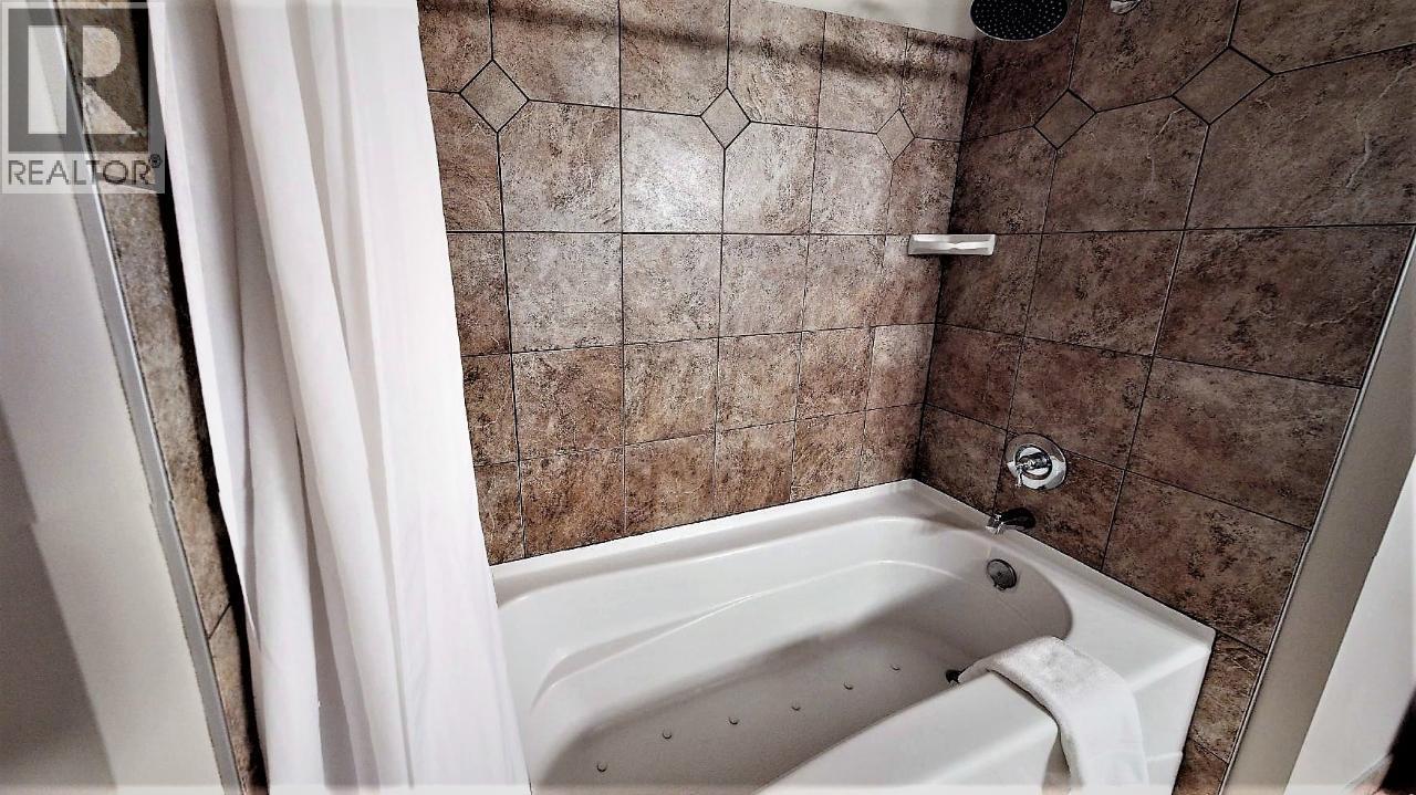 400 Bighorn Boulevard Unit# 412 A, Radium Hot Springs, British Columbia  V0A 1M0 - Photo 35 - 10339159