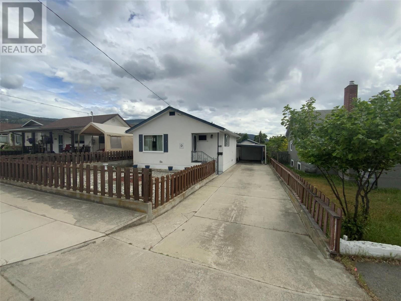 448 Bennett Avenue, Penticton, British Columbia  V2A 2P6 - Photo 1 - 10339248