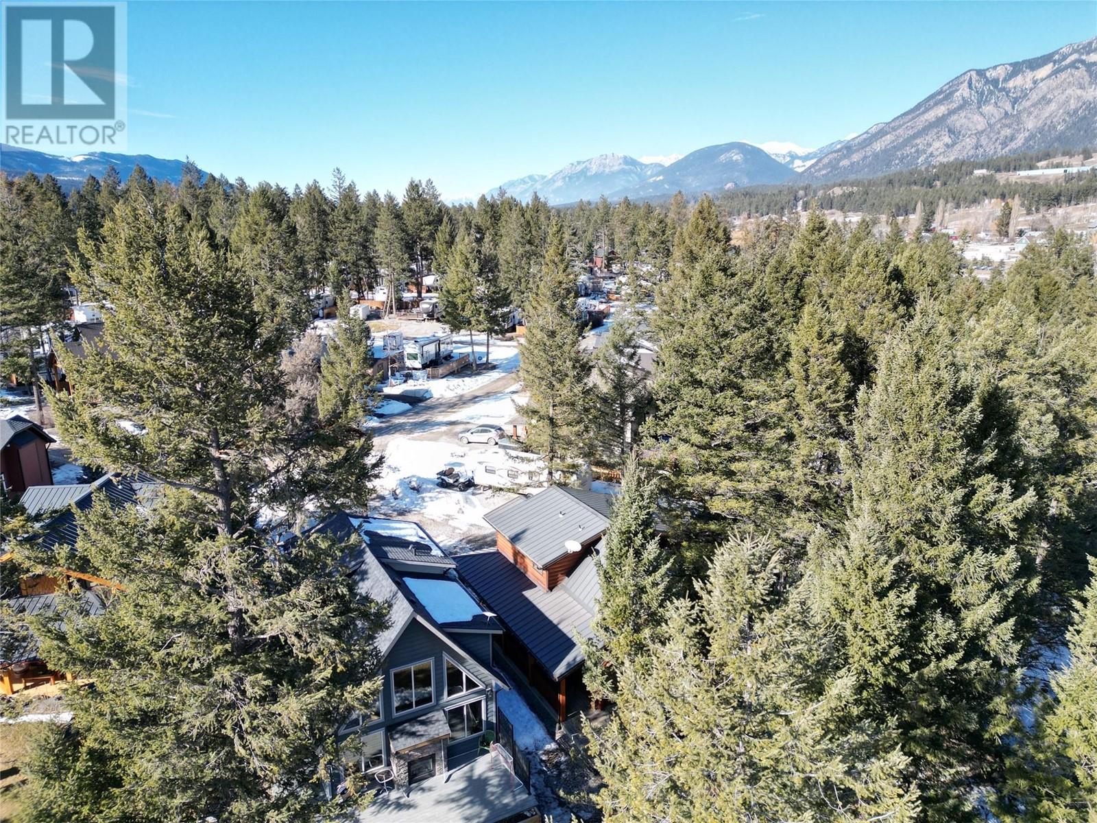 4868 Riverview Drive Unit# 43, Edgewater, British Columbia  V0A 1E0 - Photo 11 - 10338871