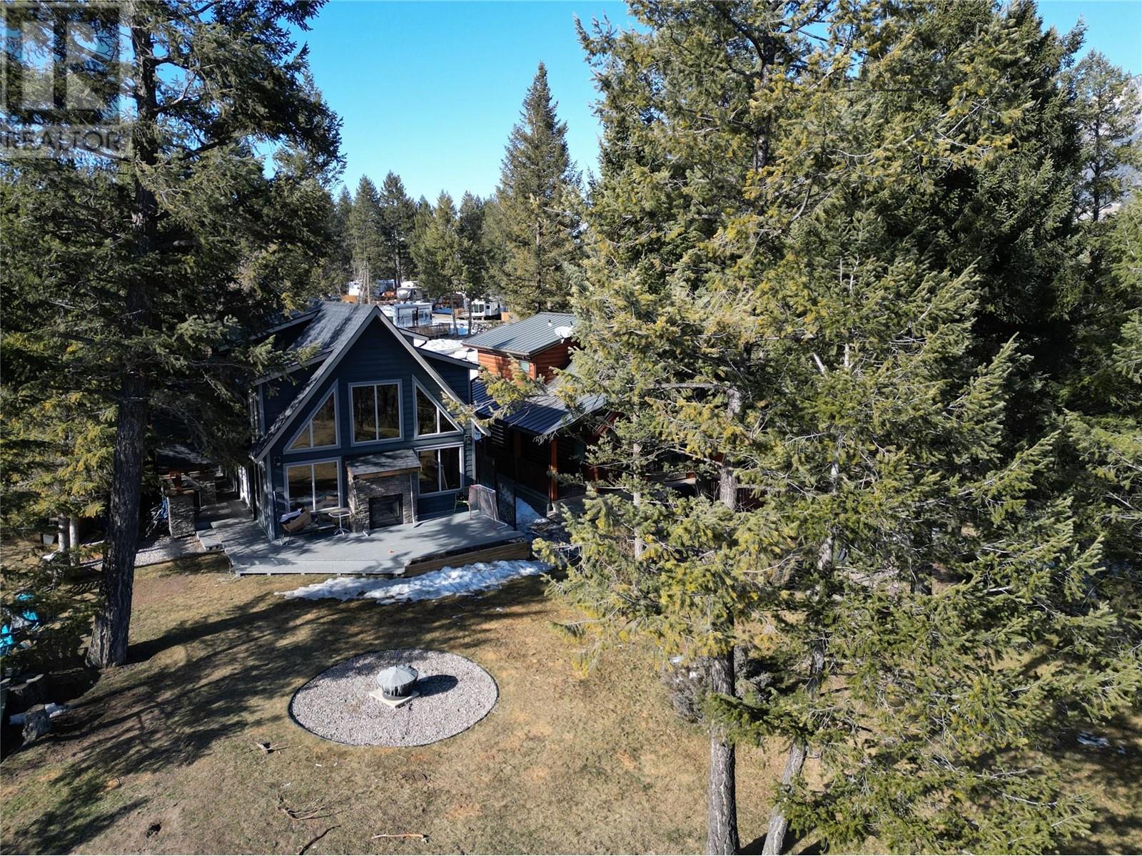 4868 Riverview Drive Unit# 43, Edgewater, British Columbia  V0A 1E0 - Photo 8 - 10338871