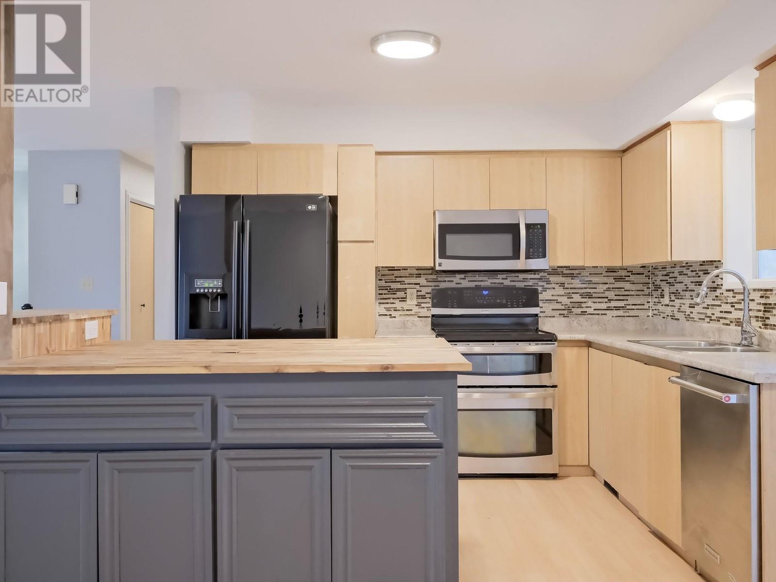 11 Willow Crescent, Osoyoos, British Columbia  V0H 1V3 - Photo 10 - 10339392