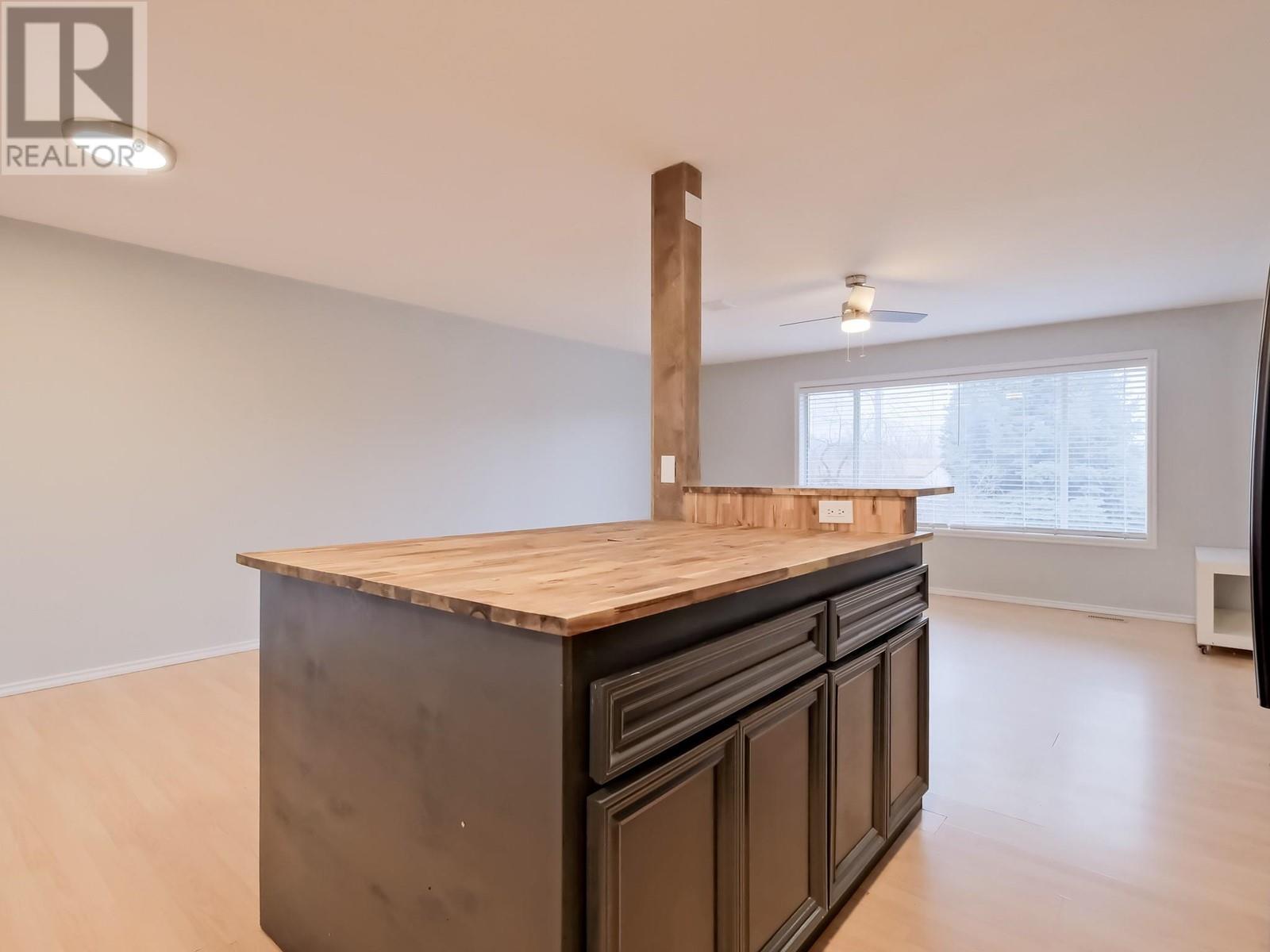 11 Willow Crescent, Osoyoos, British Columbia  V0H 1V3 - Photo 12 - 10339392