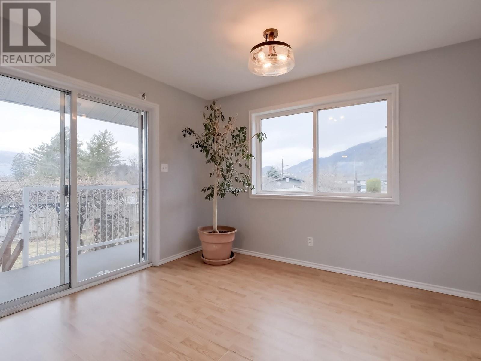 11 Willow Crescent, Osoyoos, British Columbia  V0H 1V3 - Photo 16 - 10339392