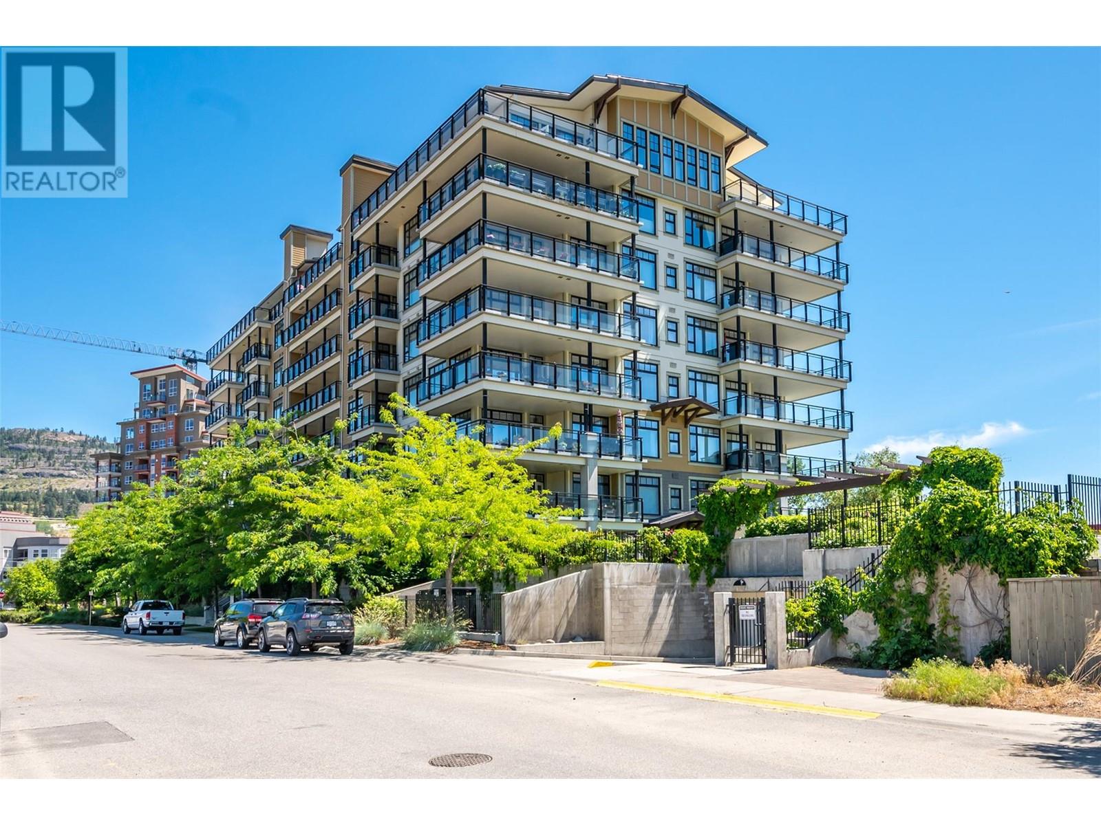3301 Skaha Lake Road Unit# 608, Penticton, British Columbia  V2A 6G6 - Photo 1 - 10339123