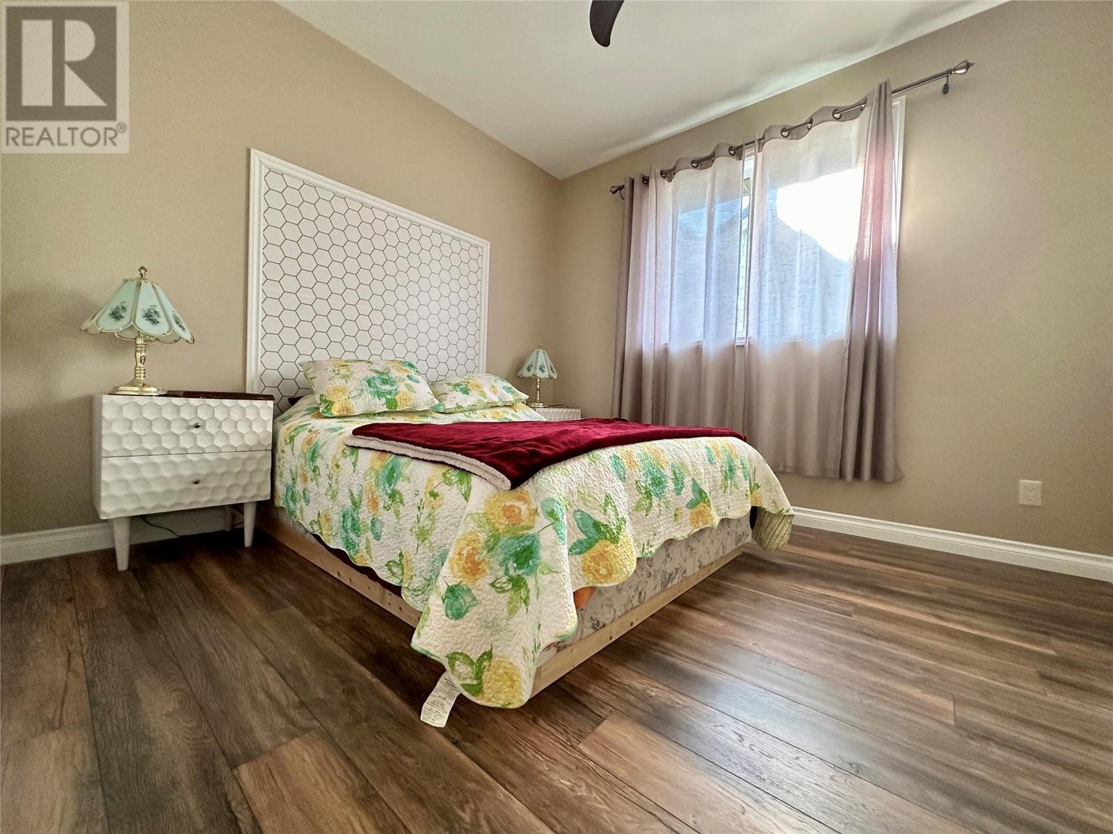 16 Chardonnay Court, Osoyoos, British Columbia  V0H 1V6 - Photo 37 - 10339353