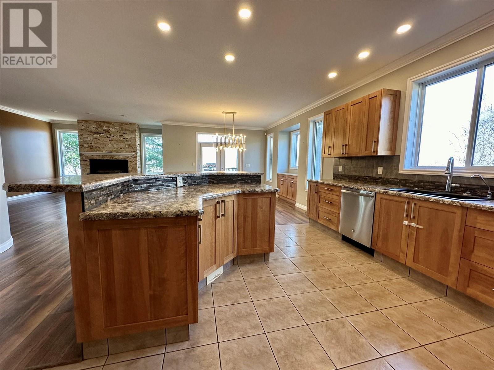 16 Chardonnay Court, Osoyoos, British Columbia  V0H 1V6 - Photo 51 - 10339353