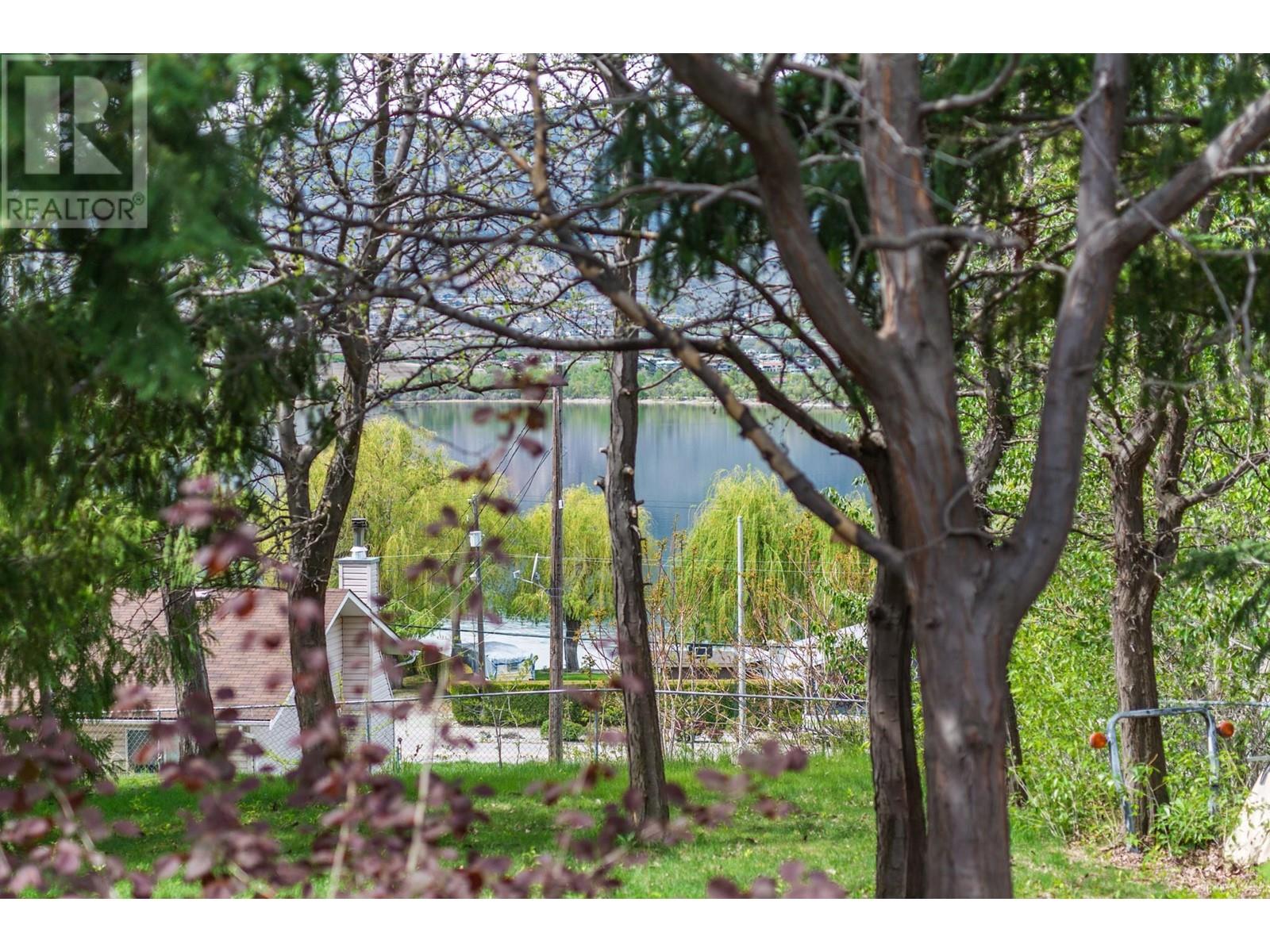 16 Chardonnay Court, Osoyoos, British Columbia  V0H 1V6 - Photo 9 - 10339353