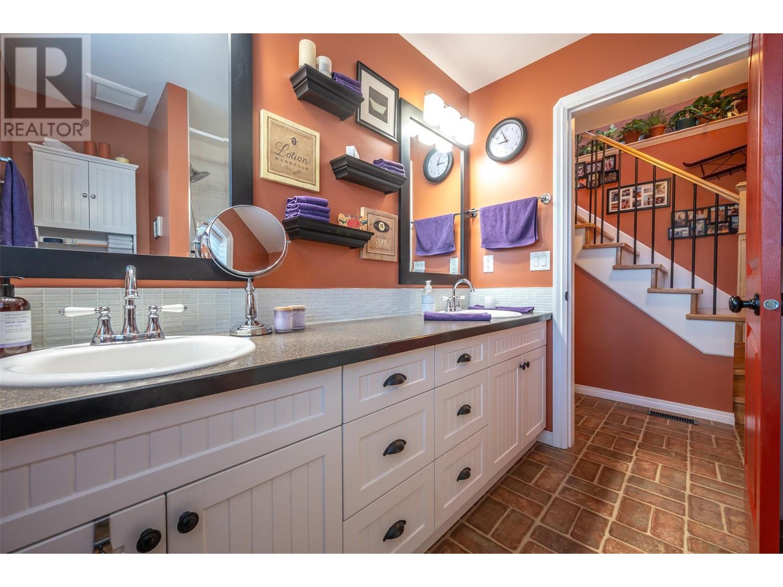 1329 Killarney Street, Penticton, British Columbia  V2A 4R4 - Photo 22 - 10339429