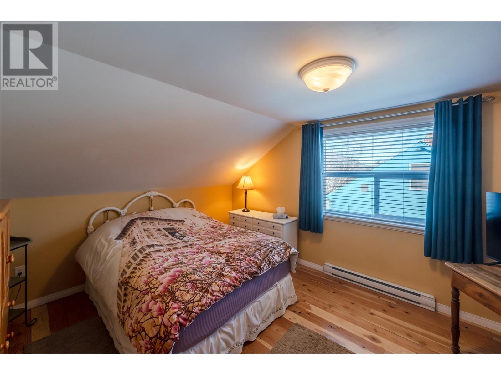 1329 Killarney Street, Penticton, British Columbia  V2A 4R4 - Photo 30 - 10339429