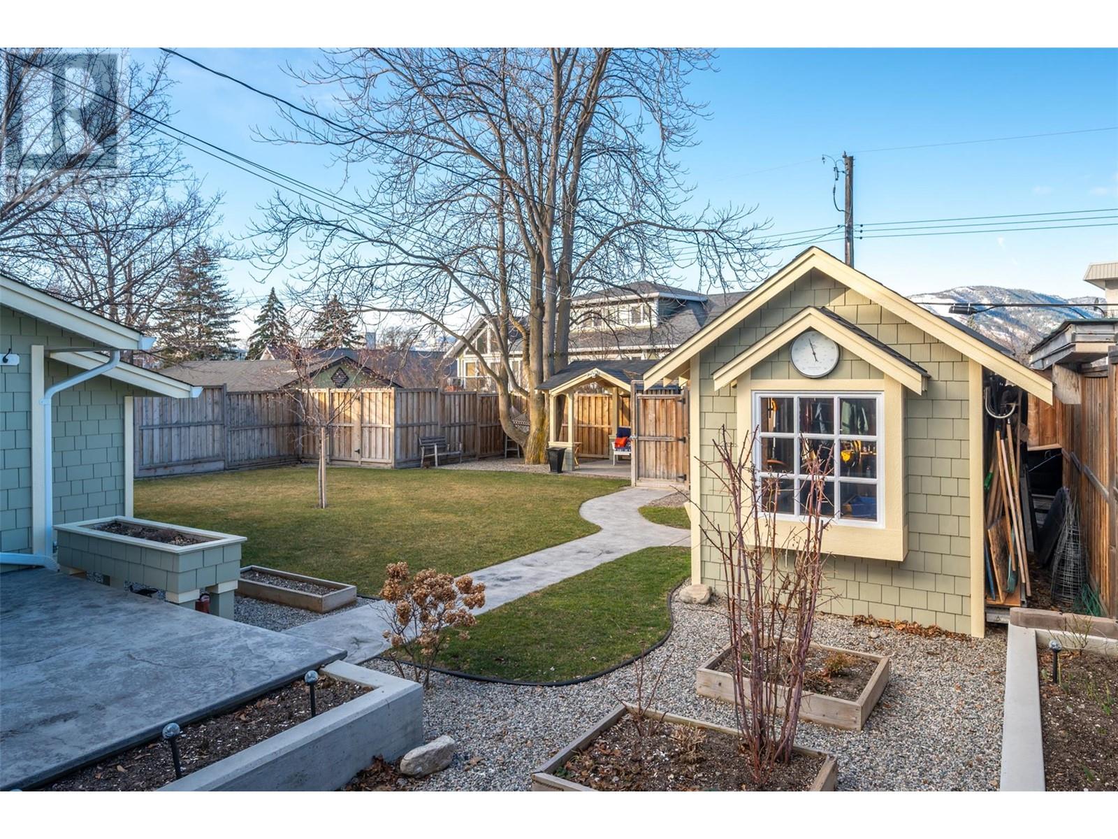 1329 Killarney Street, Penticton, British Columbia  V2A 4R4 - Photo 37 - 10339429