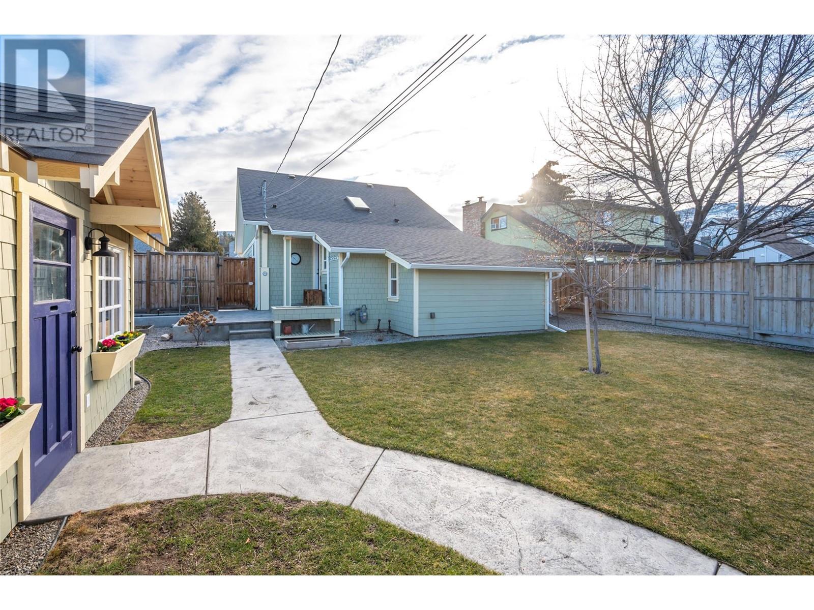 1329 Killarney Street, Penticton, British Columbia  V2A 4R4 - Photo 42 - 10339429