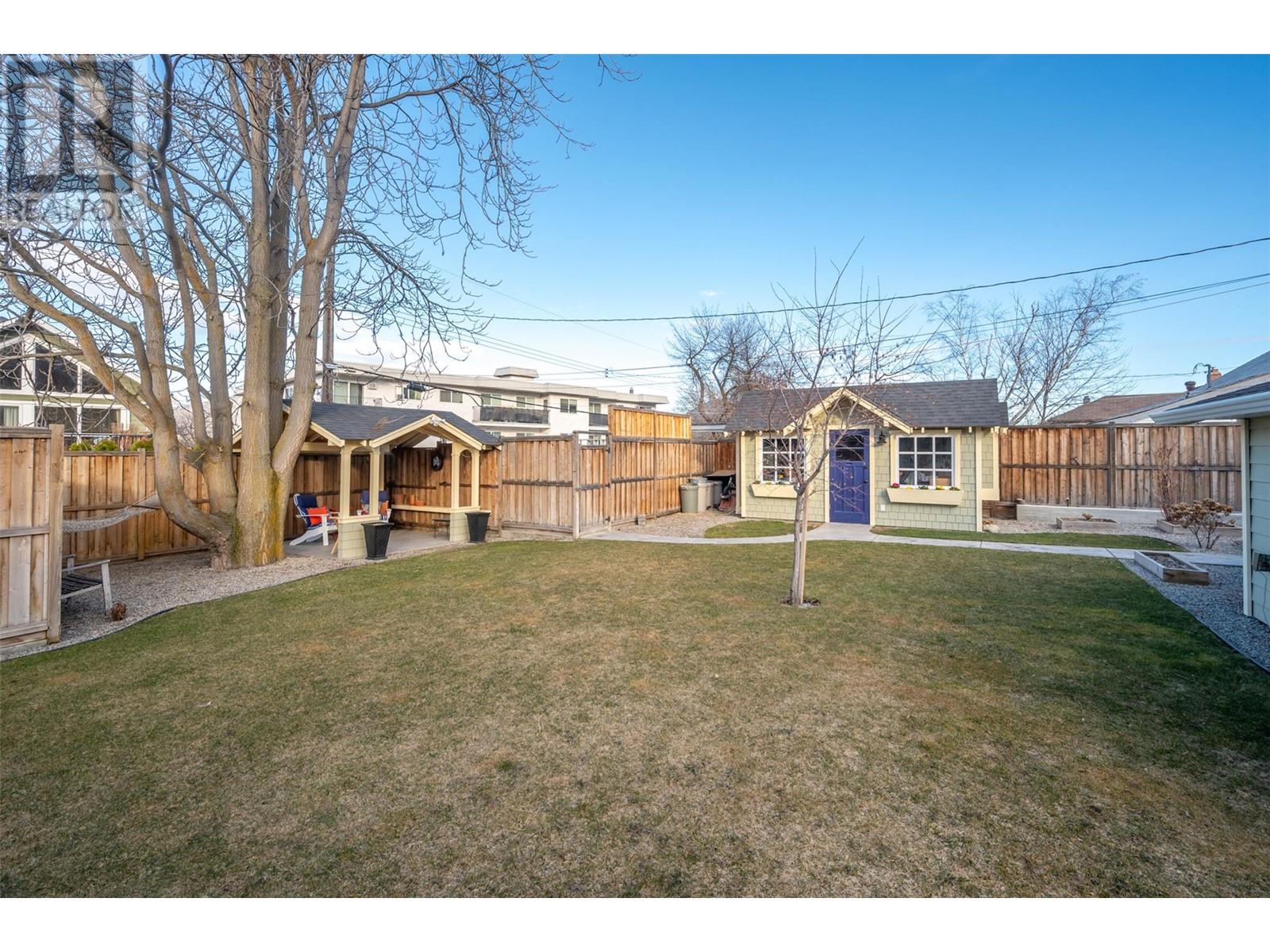 1329 Killarney Street, Penticton, British Columbia  V2A 4R4 - Photo 44 - 10339429