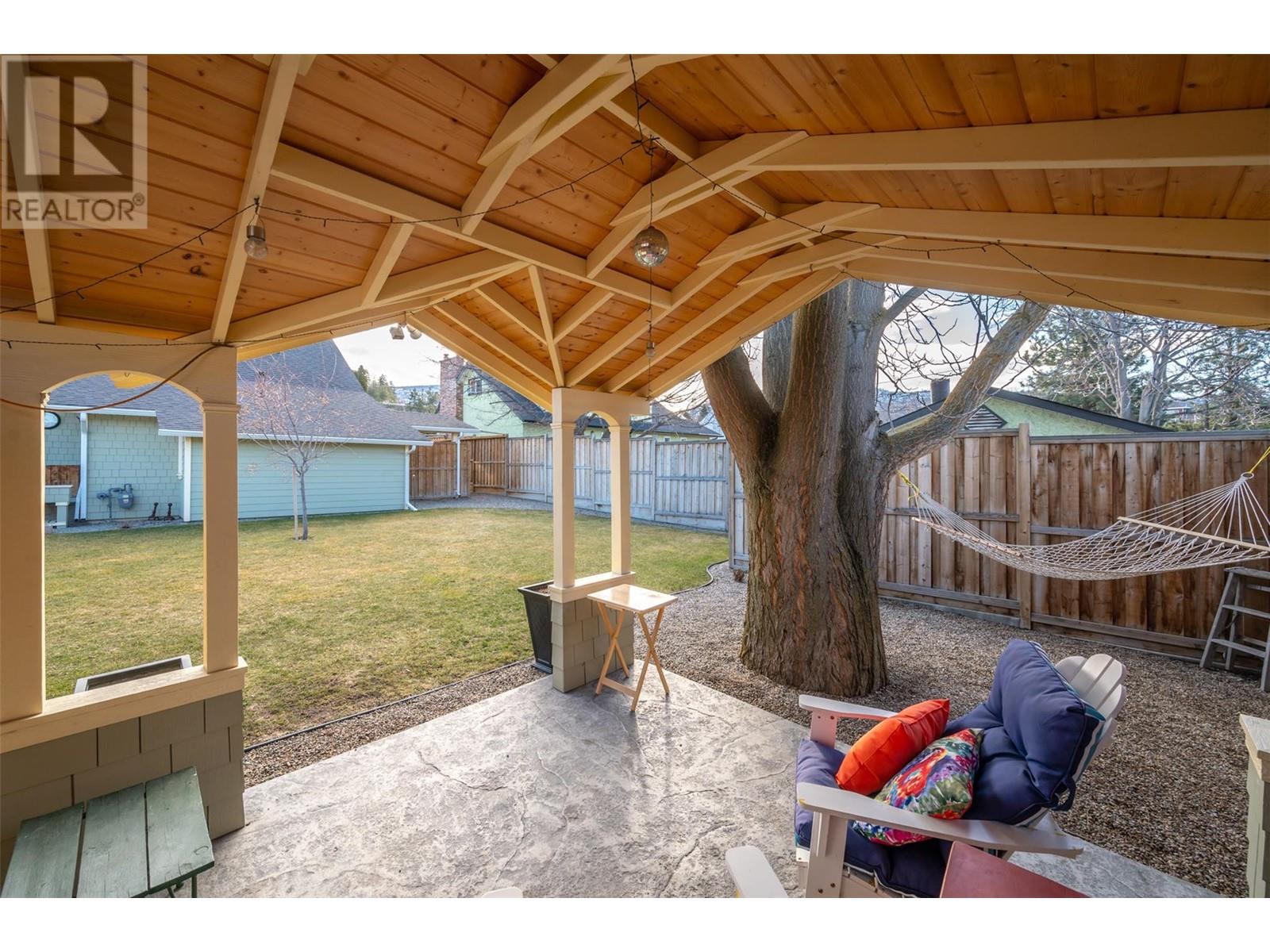 1329 Killarney Street, Penticton, British Columbia  V2A 4R4 - Photo 47 - 10339429