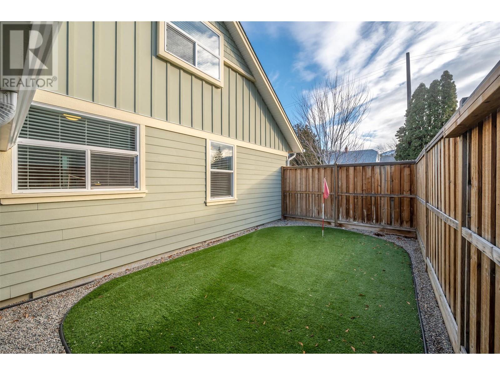 1329 Killarney Street, Penticton, British Columbia  V2A 4R4 - Photo 51 - 10339429
