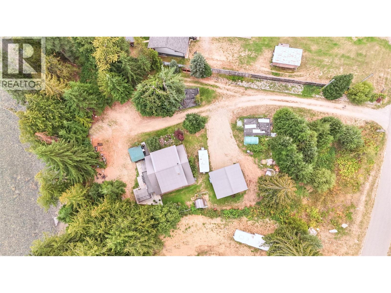 8872 Slocan West Road, Slocan, British Columbia  V0G 2C0 - Photo 17 - 10339170