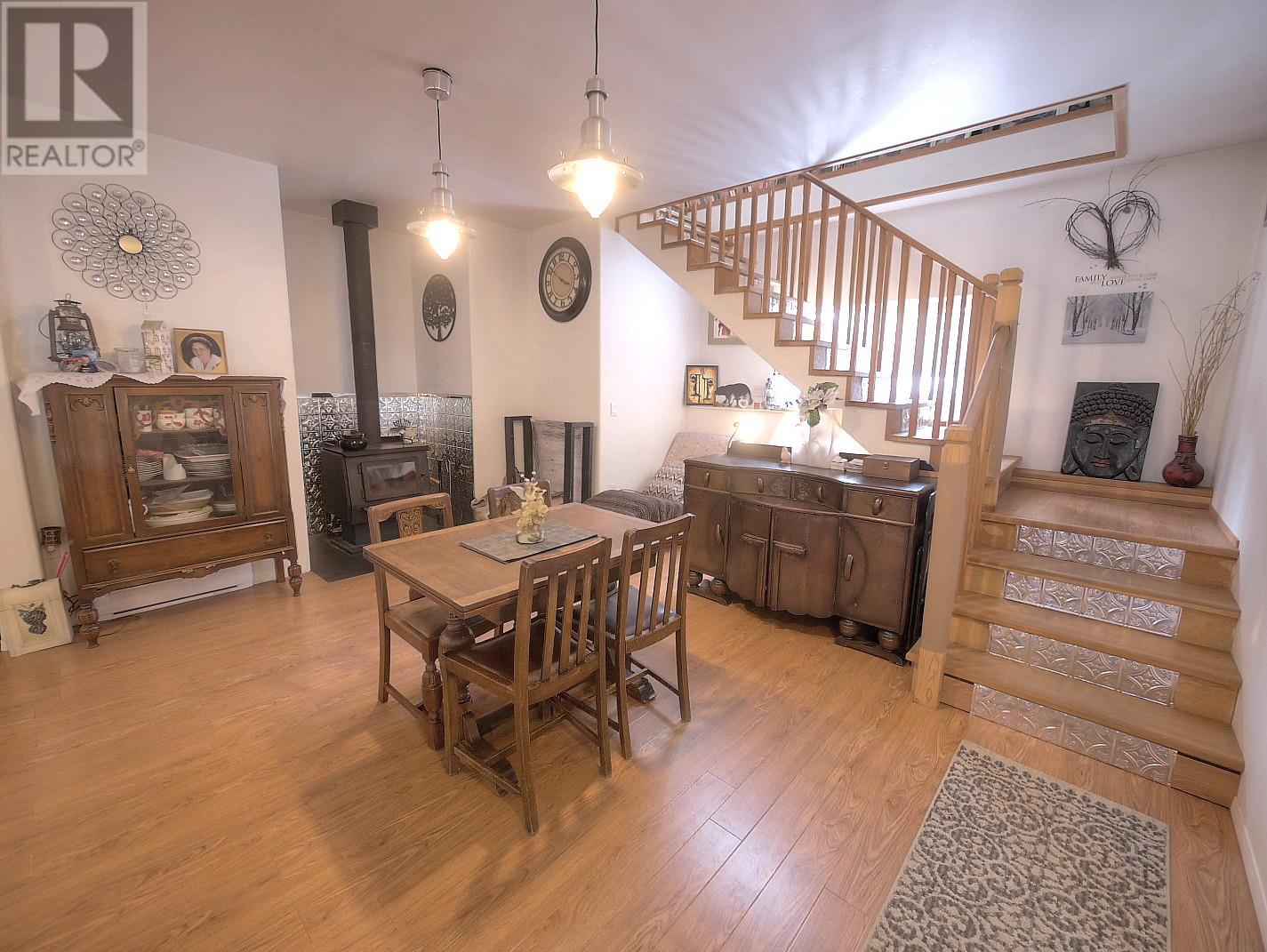 8872 Slocan West Road, Slocan, British Columbia  V0G 2C0 - Photo 5 - 10339170