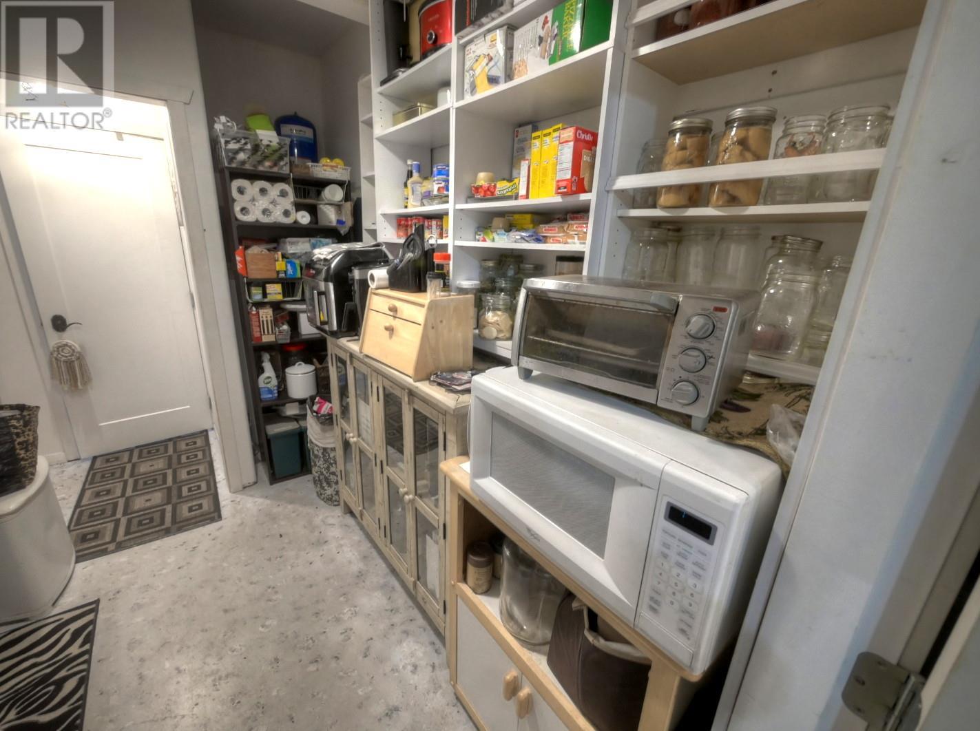 8872 Slocan West Road, Slocan, British Columbia  V0G 2C0 - Photo 6 - 10339170