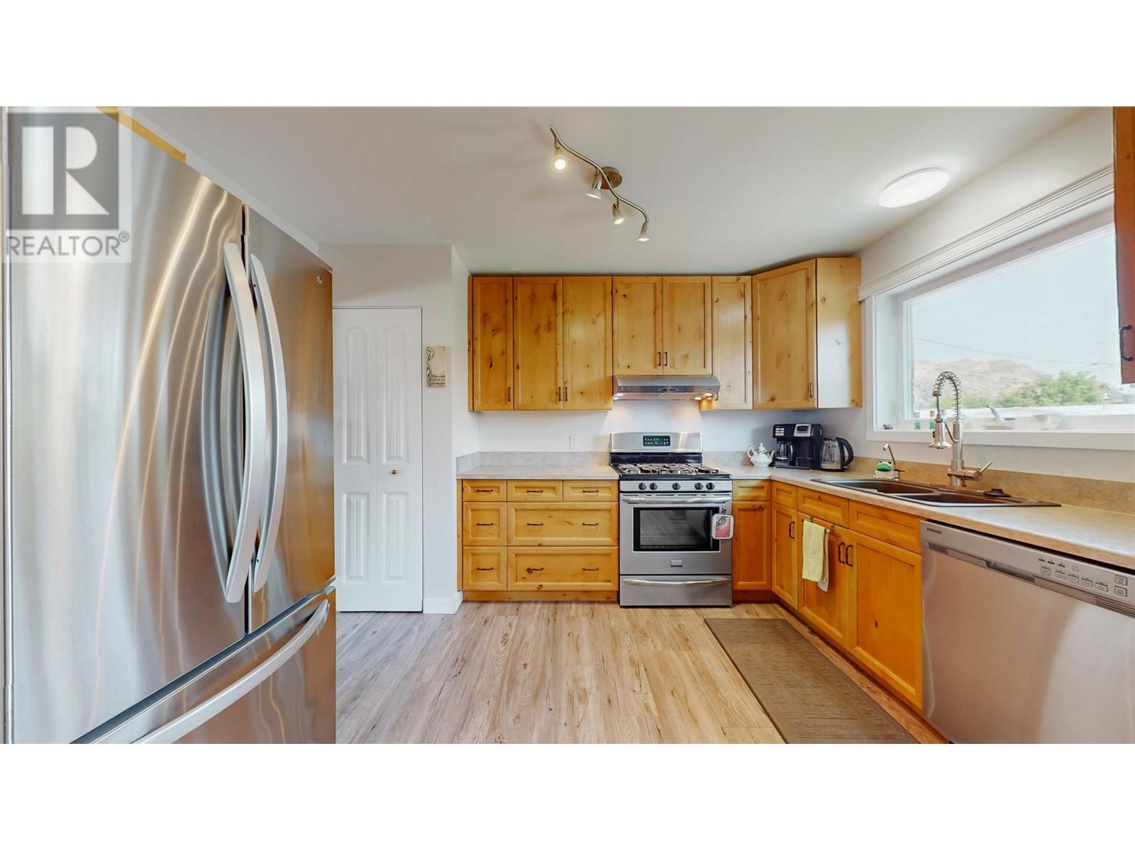 5913 Dividend Street, Oliver, British Columbia  V0H 1T6 - Photo 16 - 10339399