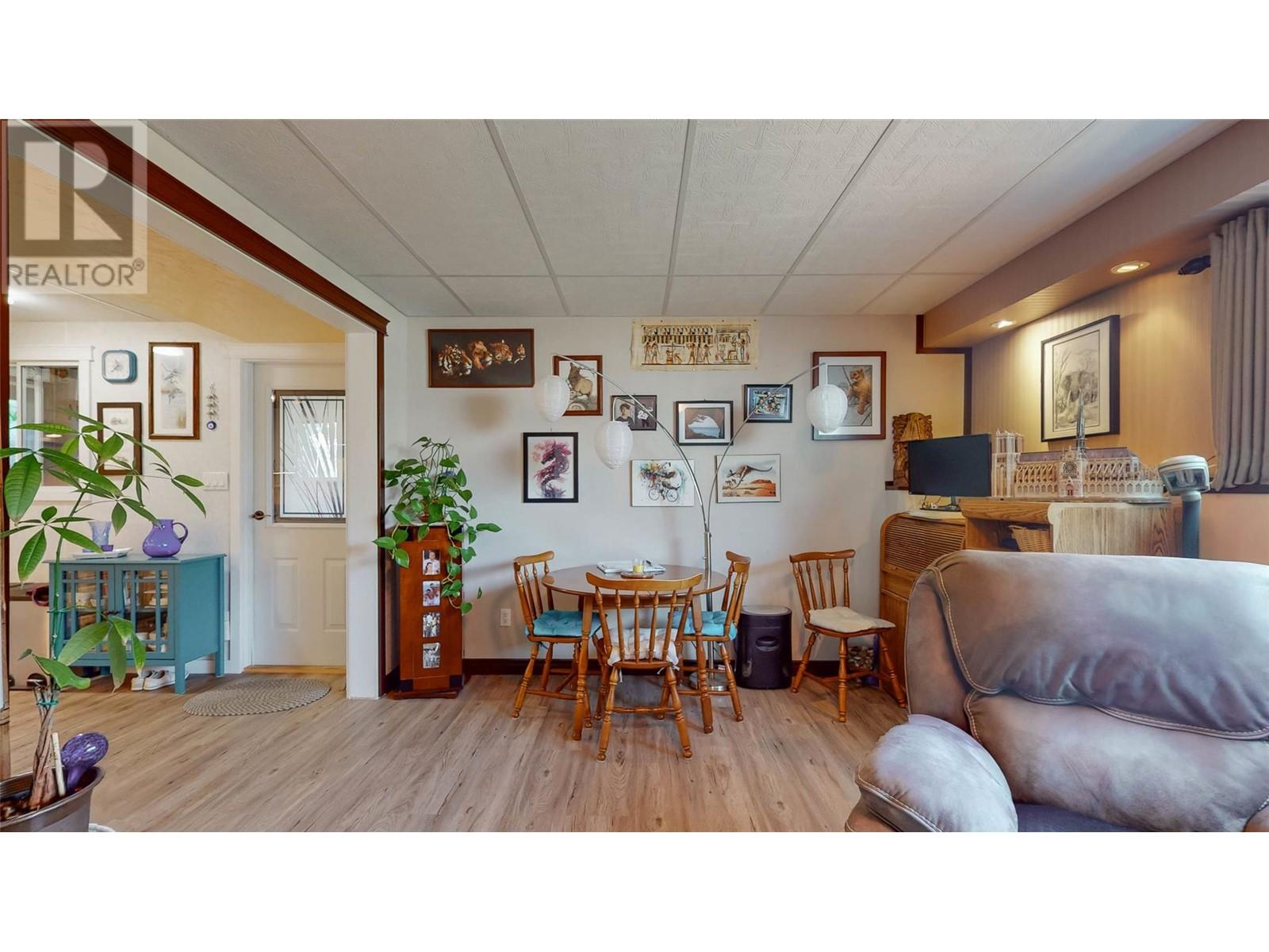 5913 Dividend Street, Oliver, British Columbia  V0H 1T6 - Photo 25 - 10339399