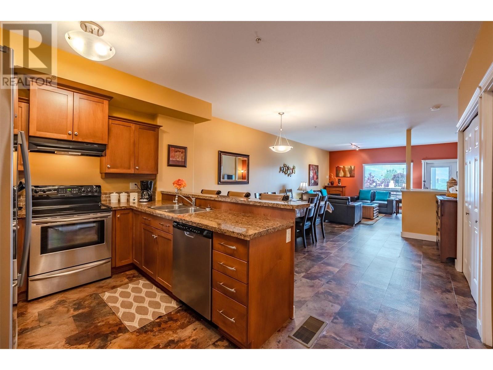 4300 44th Avenue Unit# 110, Osoyoos, British Columbia  V0H 1V6 - Photo 2 - 10336757