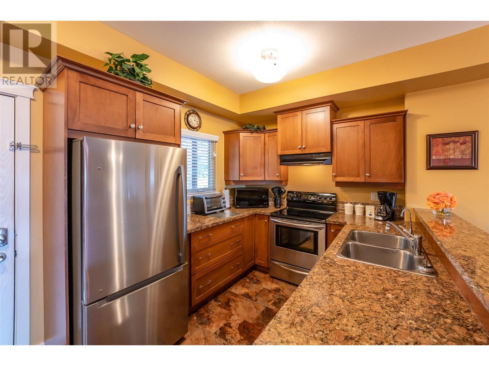 4300 44th Avenue Unit# 110, Osoyoos, British Columbia  V0H 1V6 - Photo 3 - 10336757