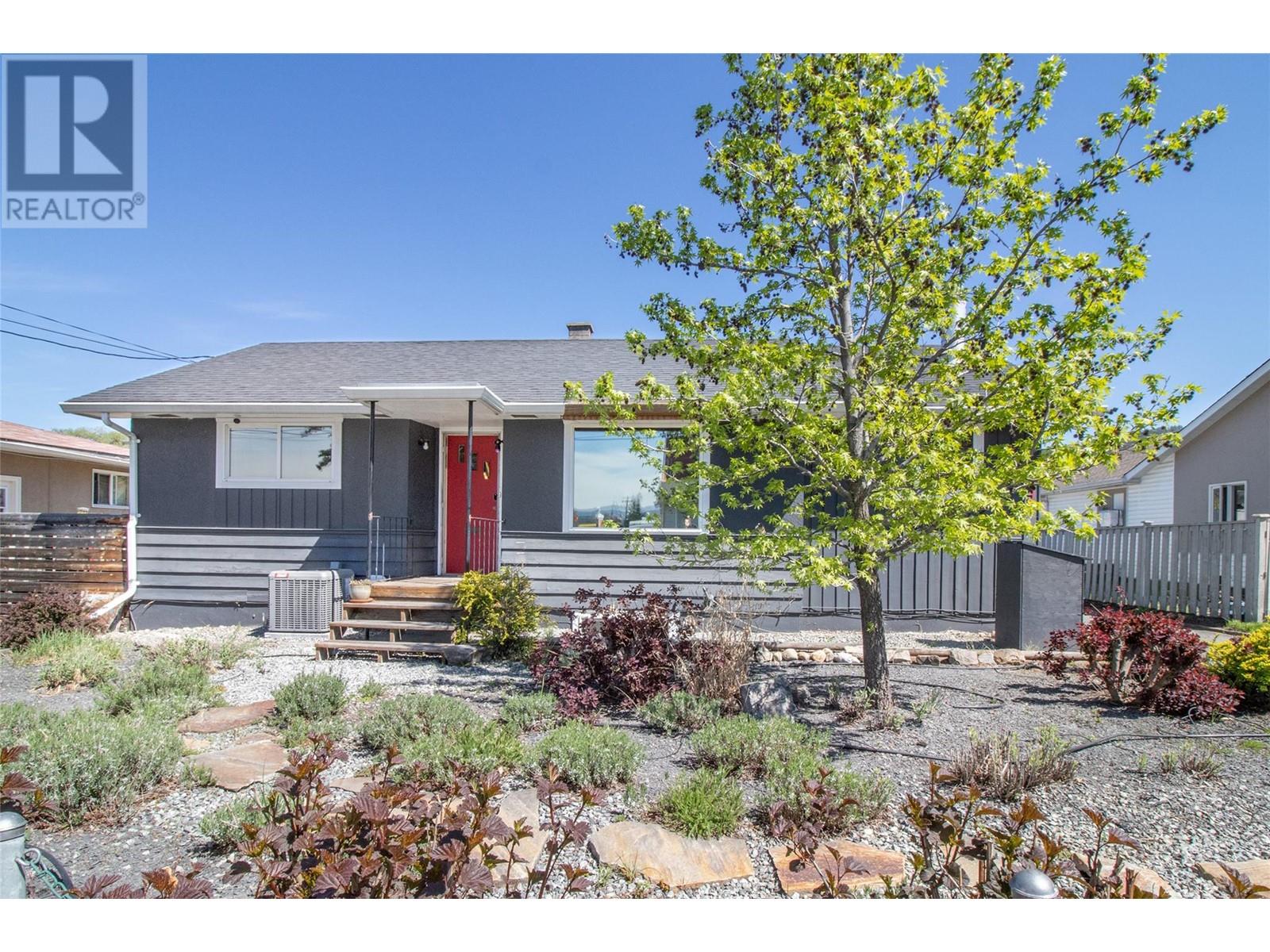 195 Sadler Road, Kelowna, British Columbia  V1X 2Y6 - Photo 1 - 10339568