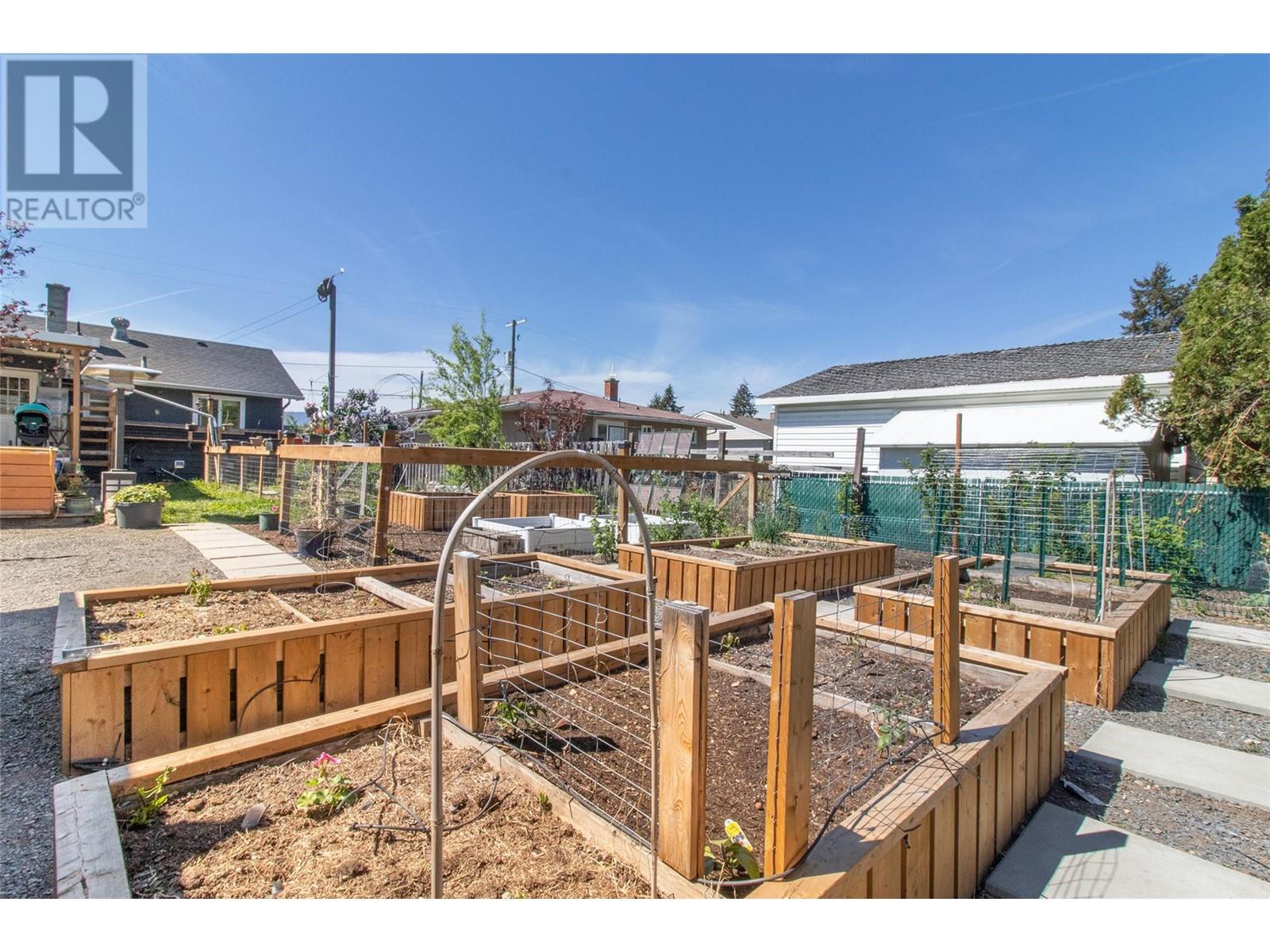 195 Sadler Road, Kelowna, British Columbia  V1X 2Y6 - Photo 35 - 10339568