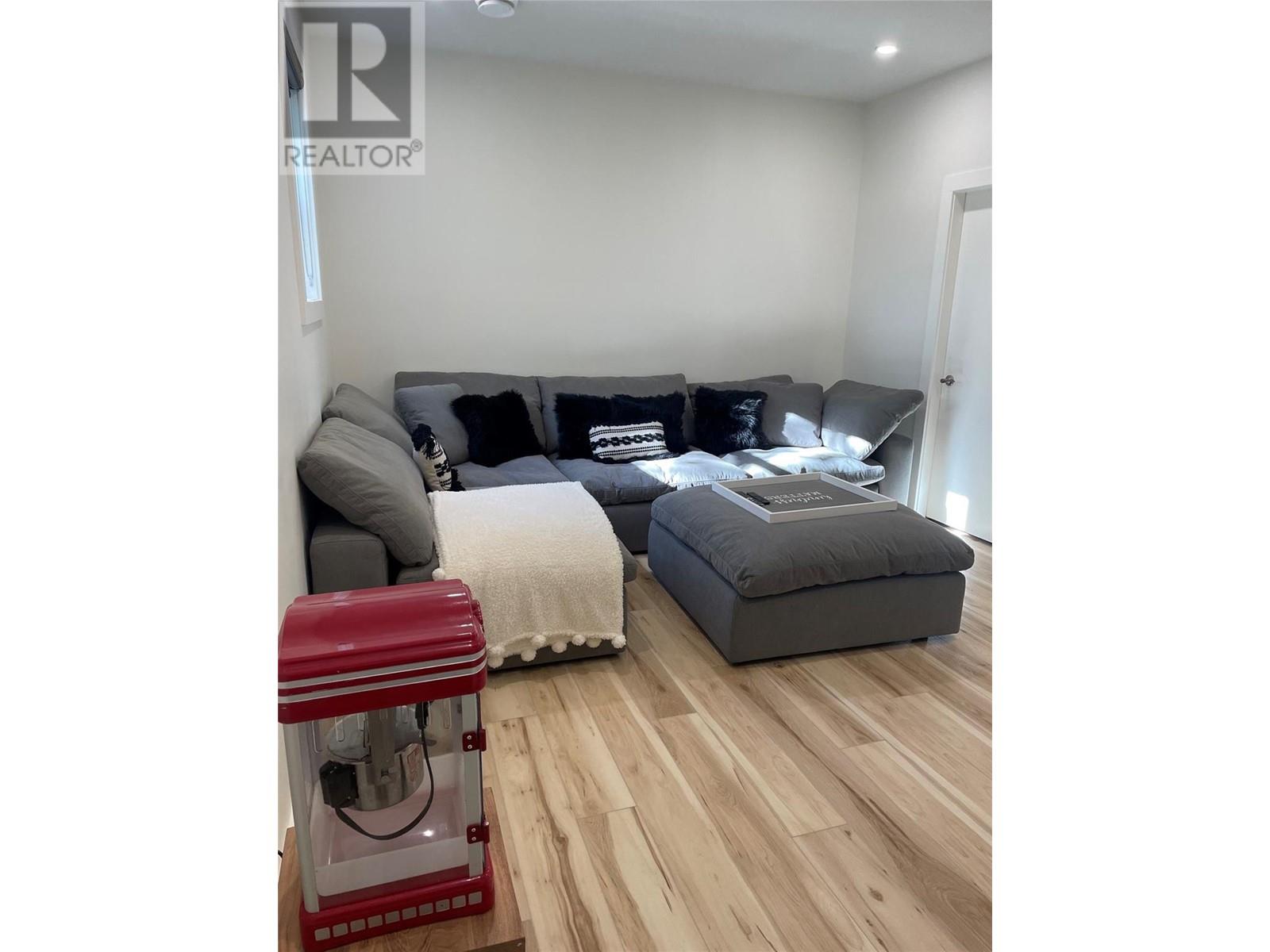 190 Vancouver Avenue Unit# 104, Penticton, British Columbia  V2A 1A2 - Photo 5 - 10339122