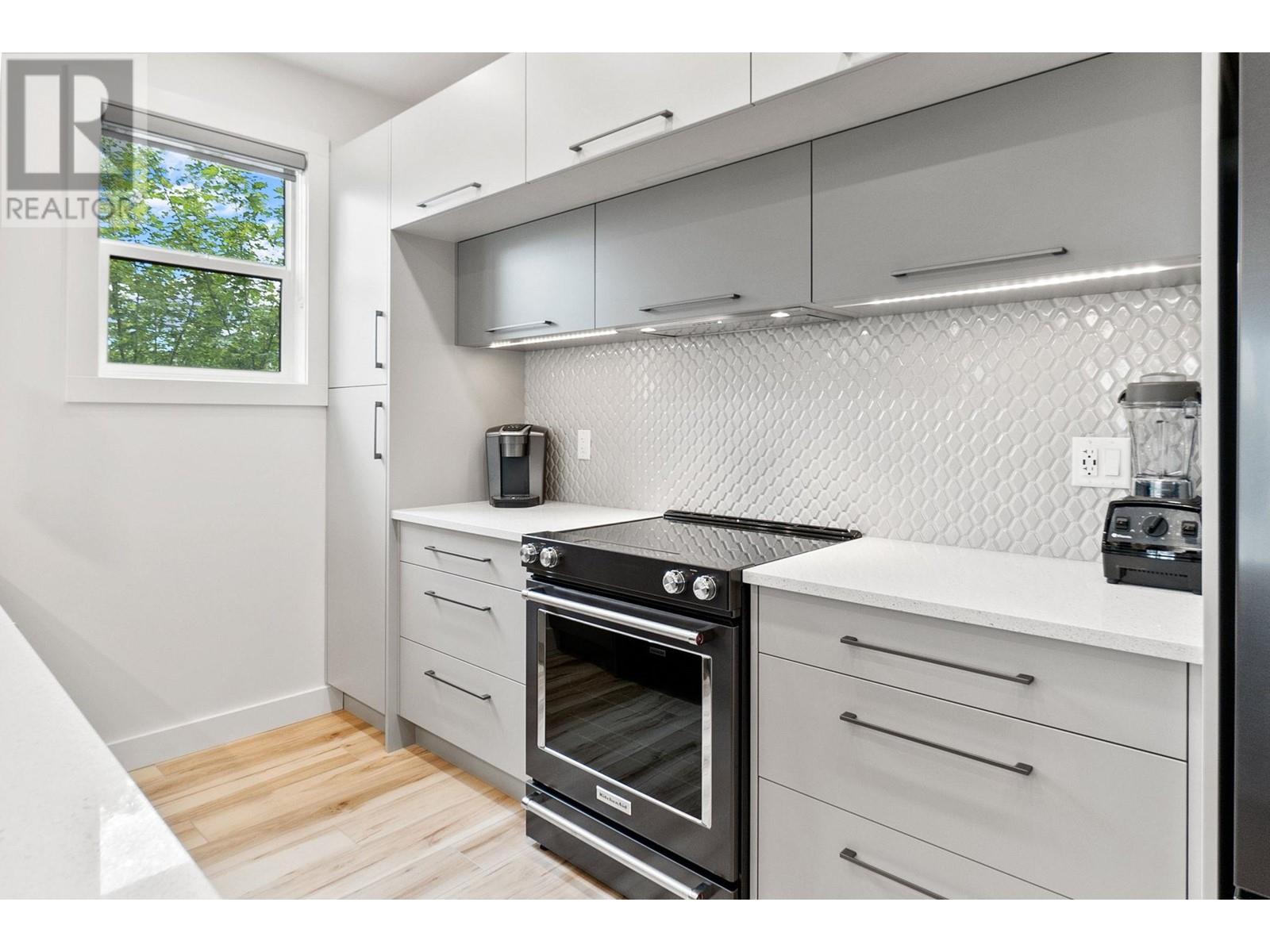 190 Vancouver Avenue Unit# 104, Penticton, British Columbia  V2A 1A2 - Photo 8 - 10339122
