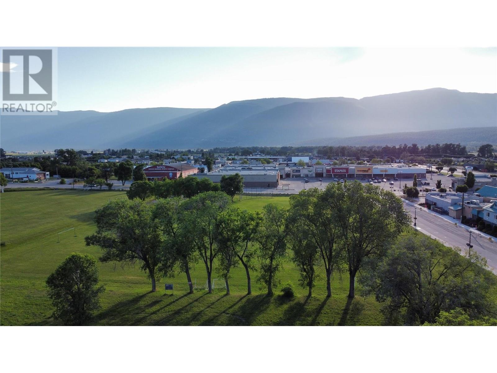 161 Shuswap Street Sw, Salmon Arm, British Columbia  V1E 4N2 - Photo 11 - 10339539