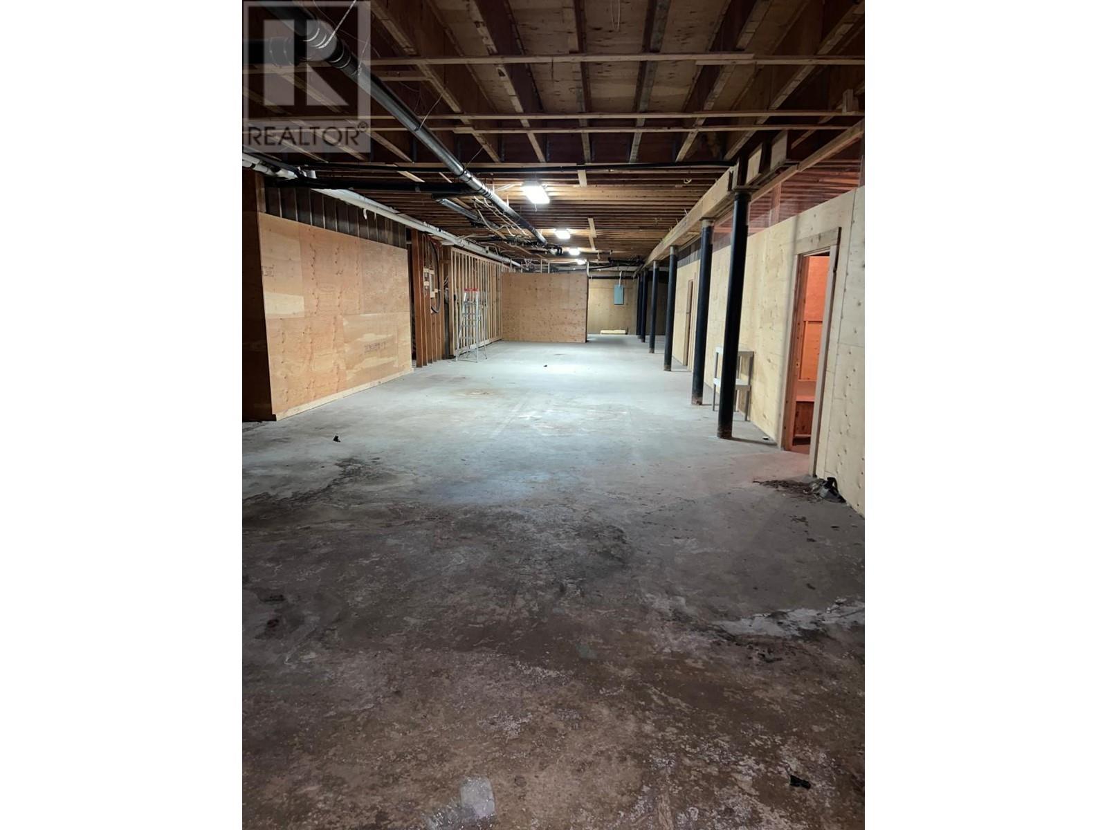 1221 7th Avenue, Fernie, British Columbia  V0B 1M0 - Photo 12 - 10339485