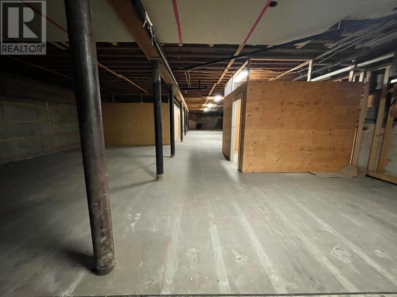 1221 7th Avenue, Fernie, British Columbia  V0B 1M0 - Photo 8 - 10339485