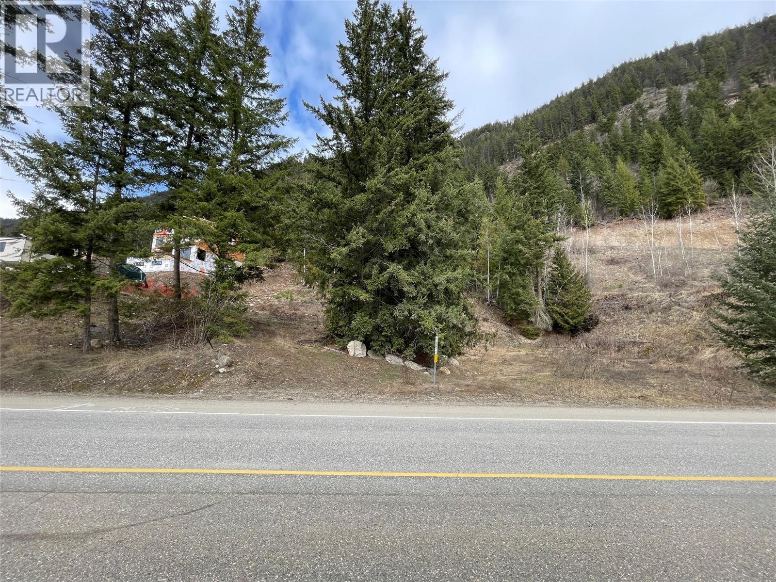 86 Old Town Road, Sicamous, British Columbia  V0E 2V4 - Photo 2 - 10338961