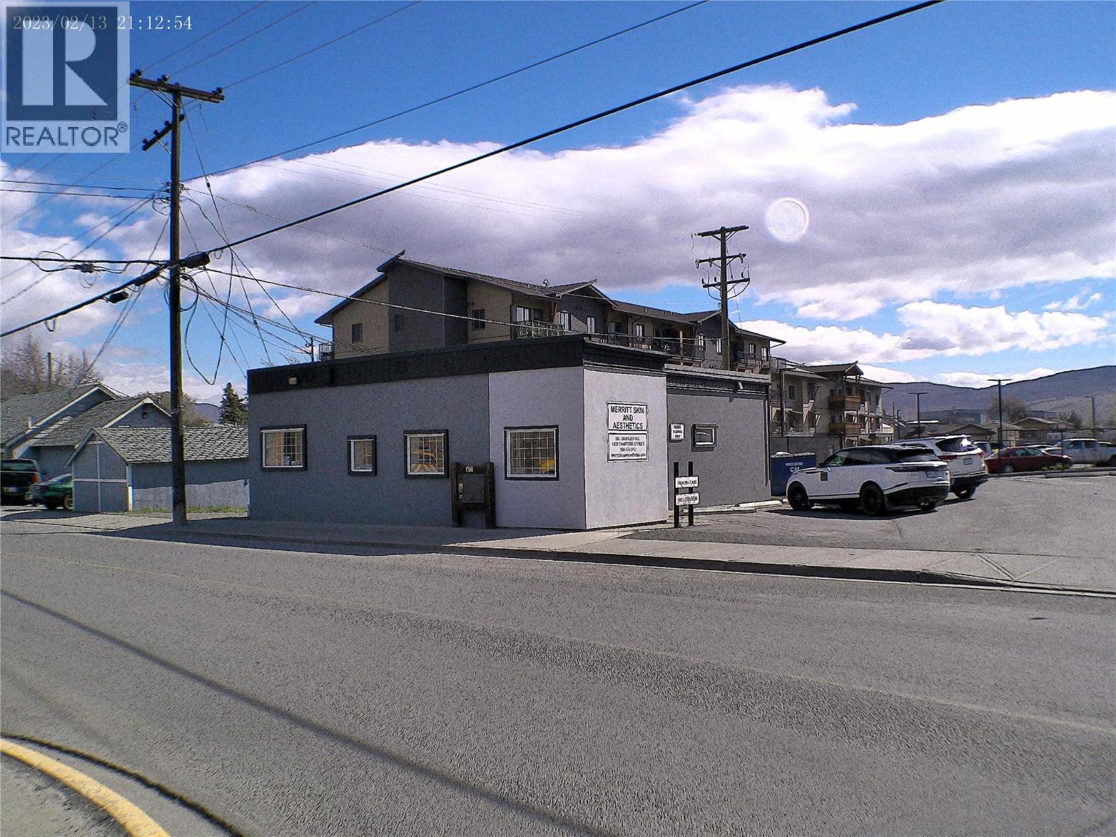 1802 Charters Street, Merritt, British Columbia  V1K 1B8 - Photo 3 - 10339689