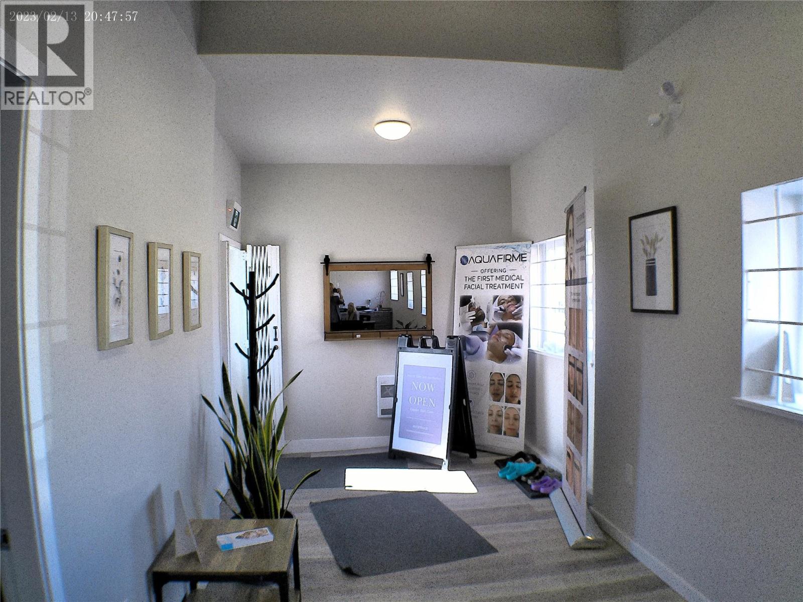 1802 Charters Street, Merritt, British Columbia  V1K 1B8 - Photo 5 - 10339689