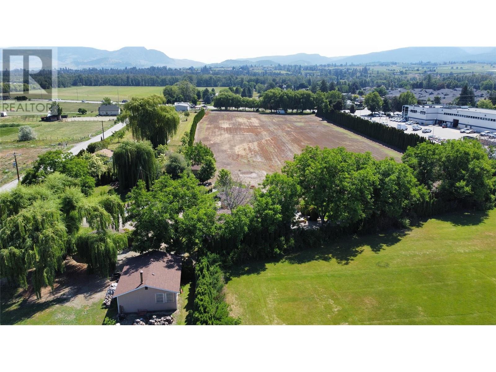 1789 Munson Road, Kelowna, British Columbia  V1W 2G8 - Photo 35 - 10339714