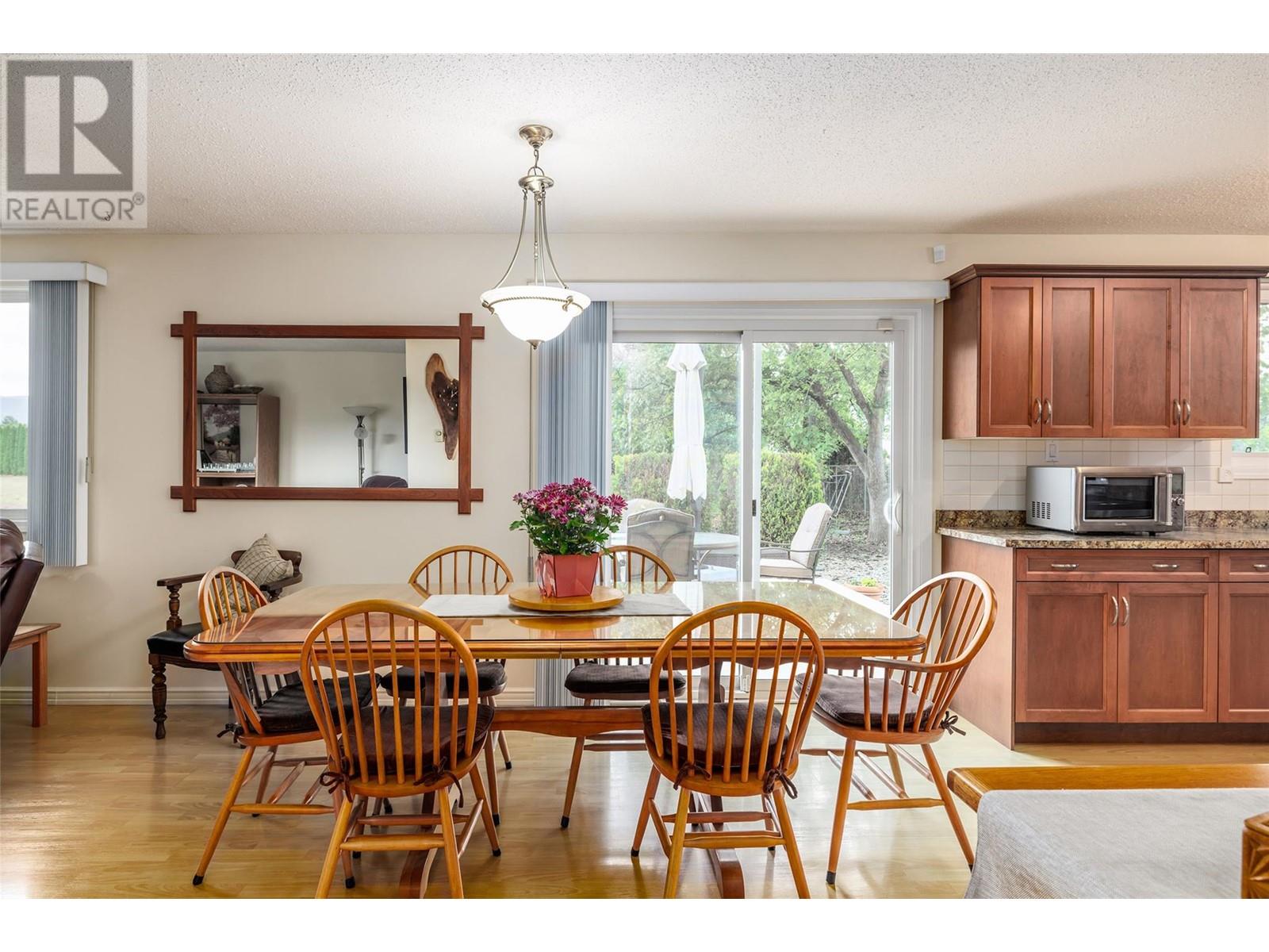 1789 Munson Road, Kelowna, British Columbia  V1W 2G8 - Photo 4 - 10339714