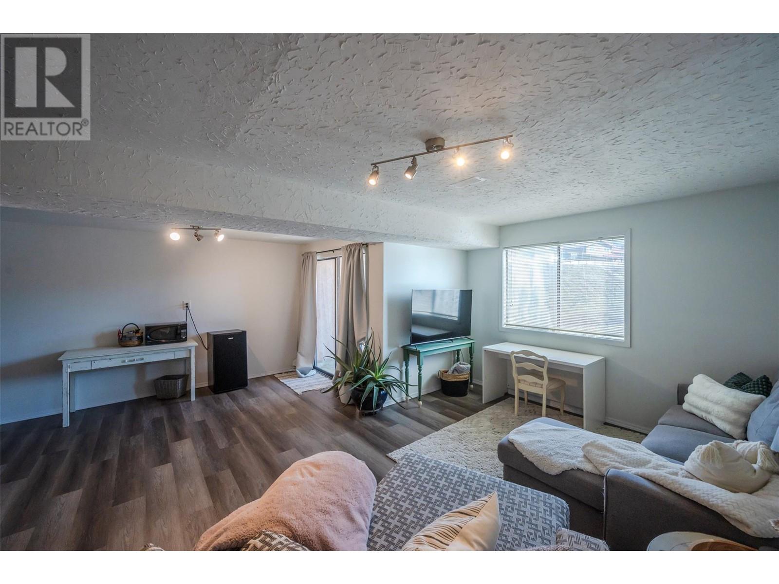 8043 Vedette Drive Unit# 1a, Osoyoos, British Columbia  V0H 1V2 - Photo 37 - 10339438